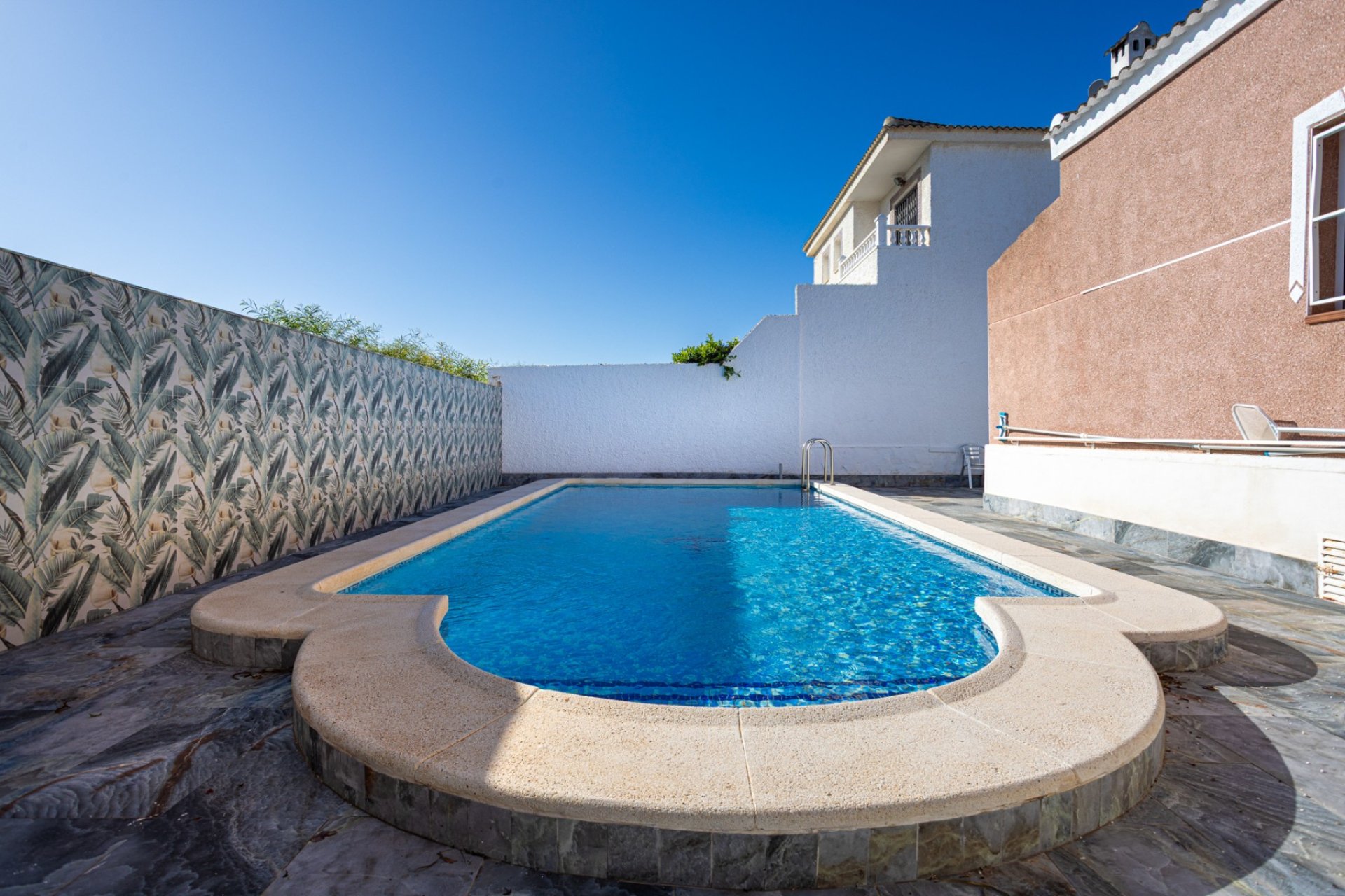Wiederverkauf - Villa -
Torrevieja - Costa Blanca