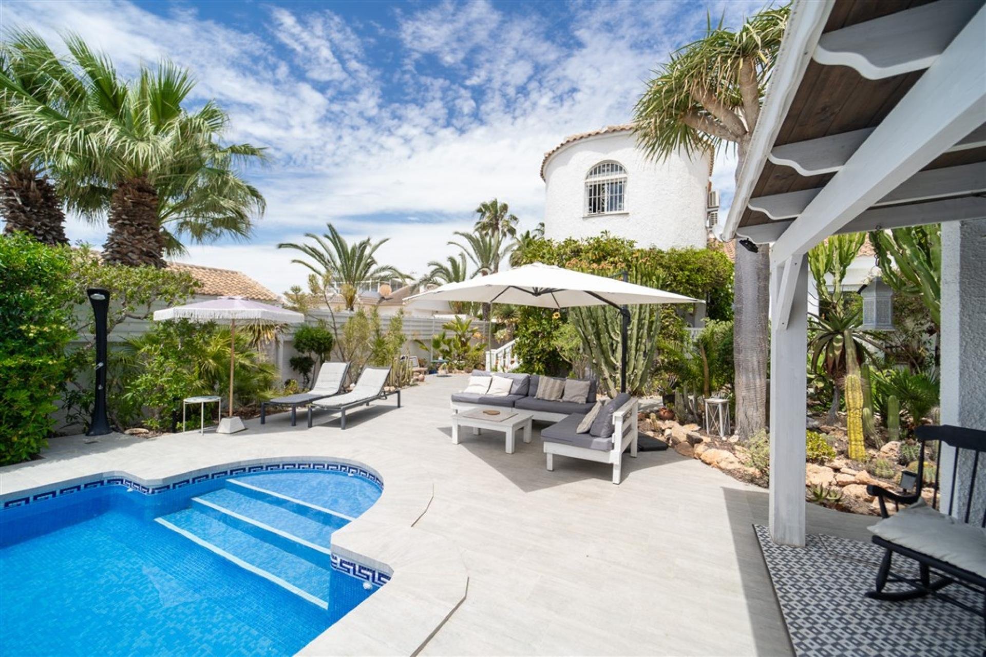 Wiederverkauf - Villa -
Torrevieja - Costa Blanca
