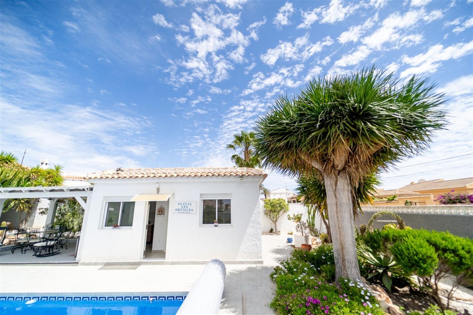 Wiederverkauf - Villa -
Torrevieja - Costa Blanca