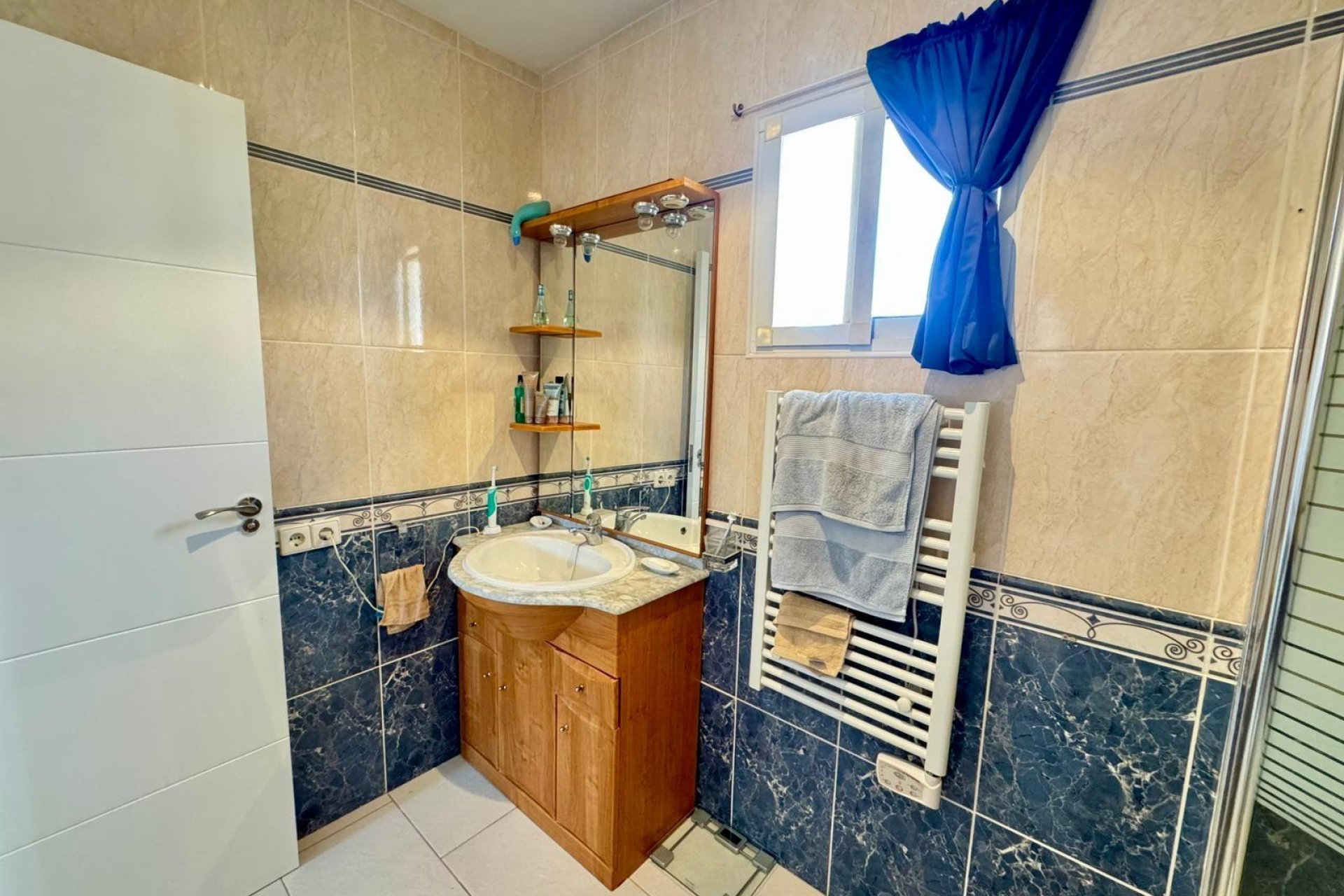 Wiederverkauf - Villa -
Torrevieja - Costa Blanca