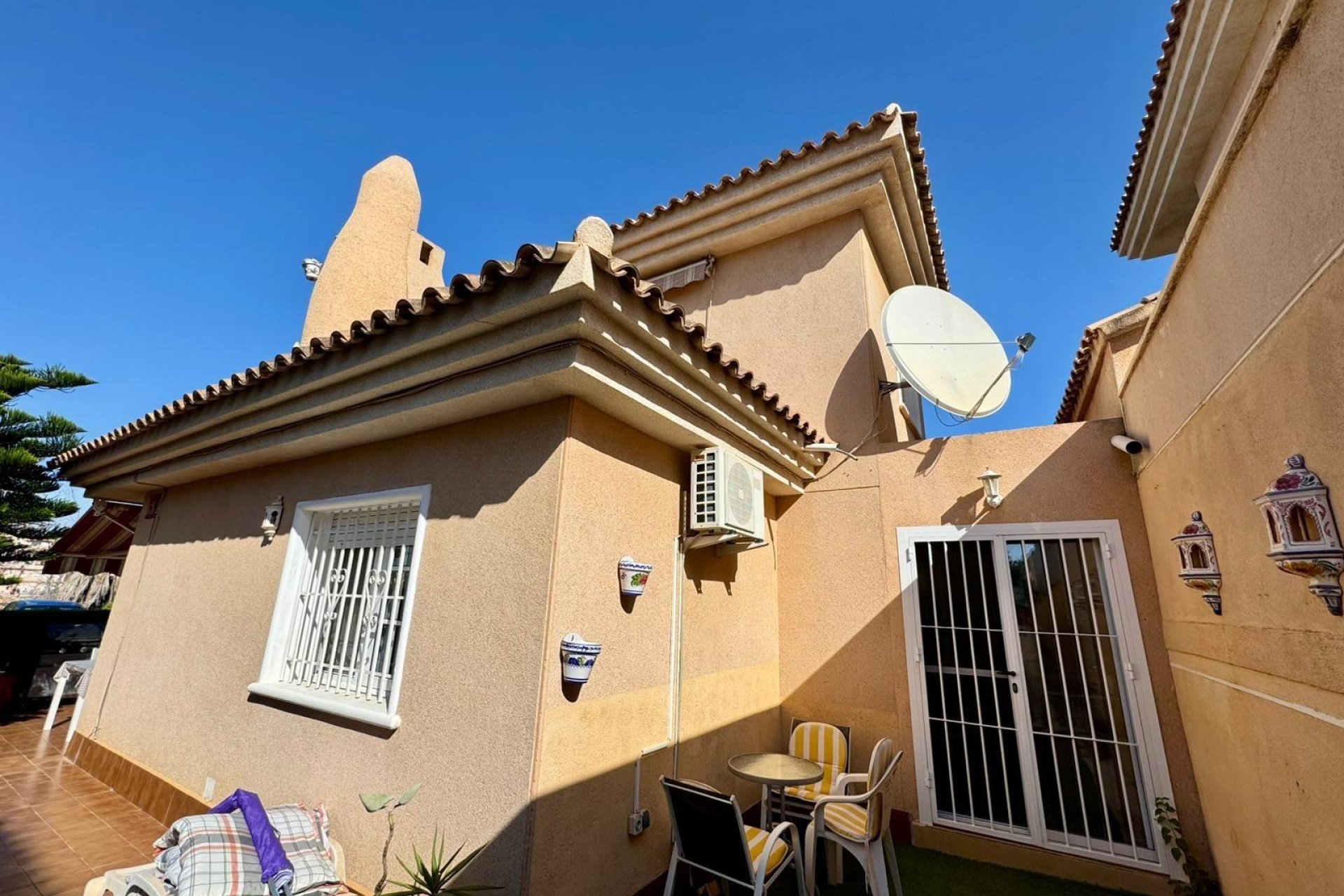 Wiederverkauf - Villa -
Torrevieja - Costa Blanca