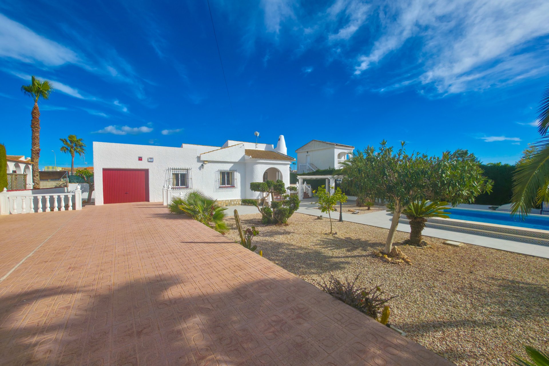Wiederverkauf - Villa -
Torrevieja - Costa Blanca