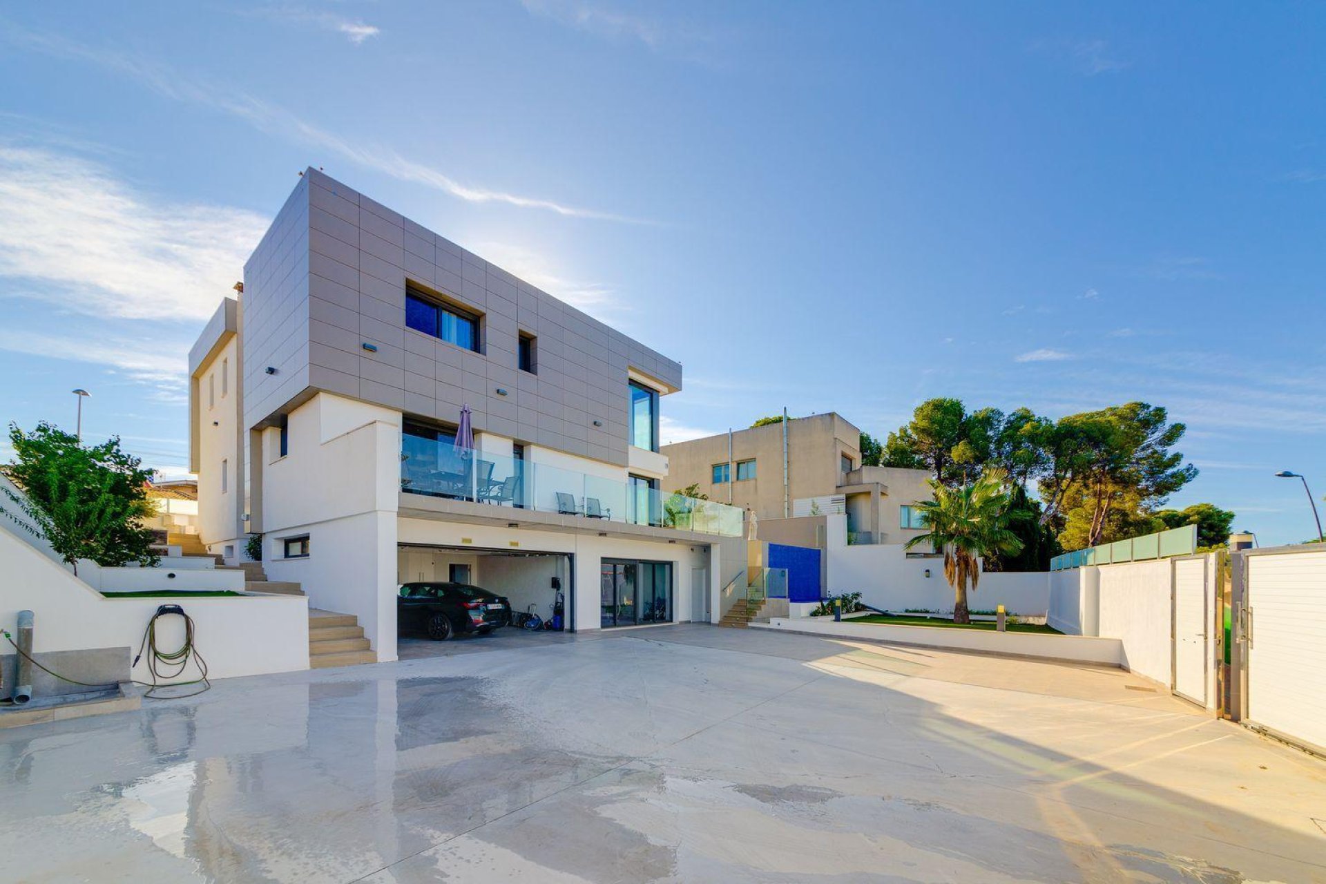 Wiederverkauf - Villa -
Torrevieja - Costa Blanca