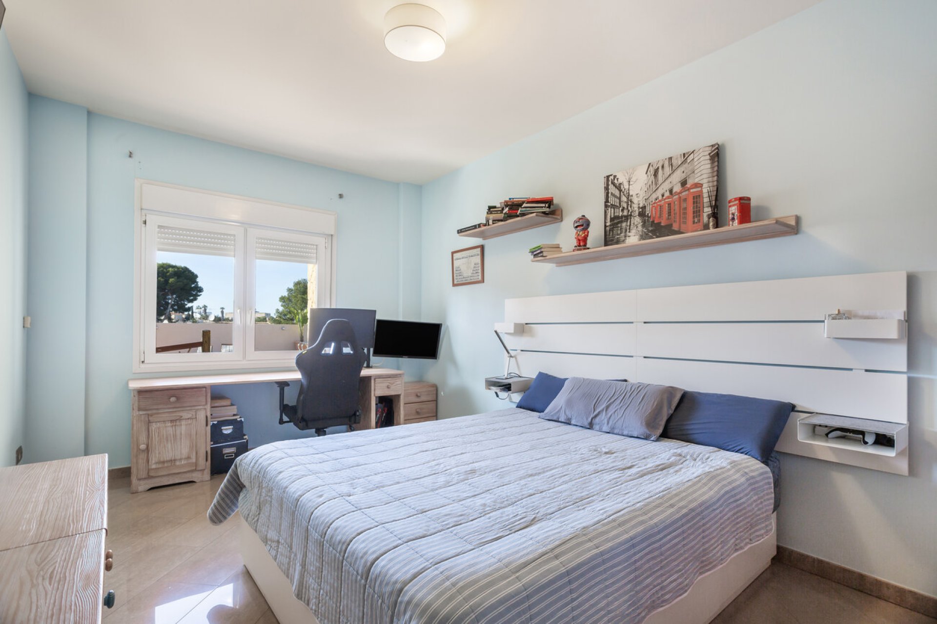 Wiederverkauf - Villa -
Torrevieja - Costa Blanca