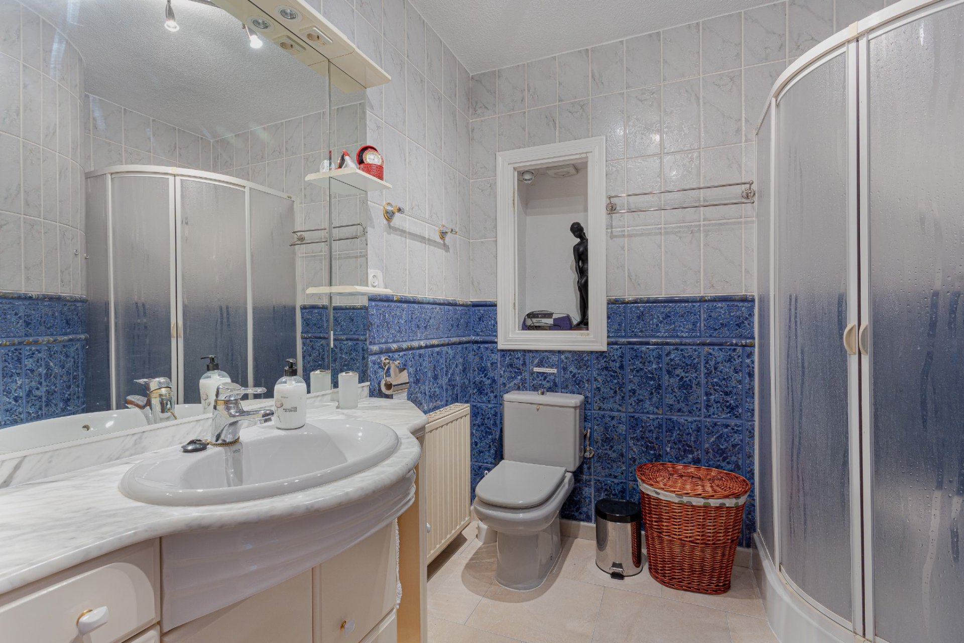 Wiederverkauf - Villa -
Torrevieja - Costa Blanca