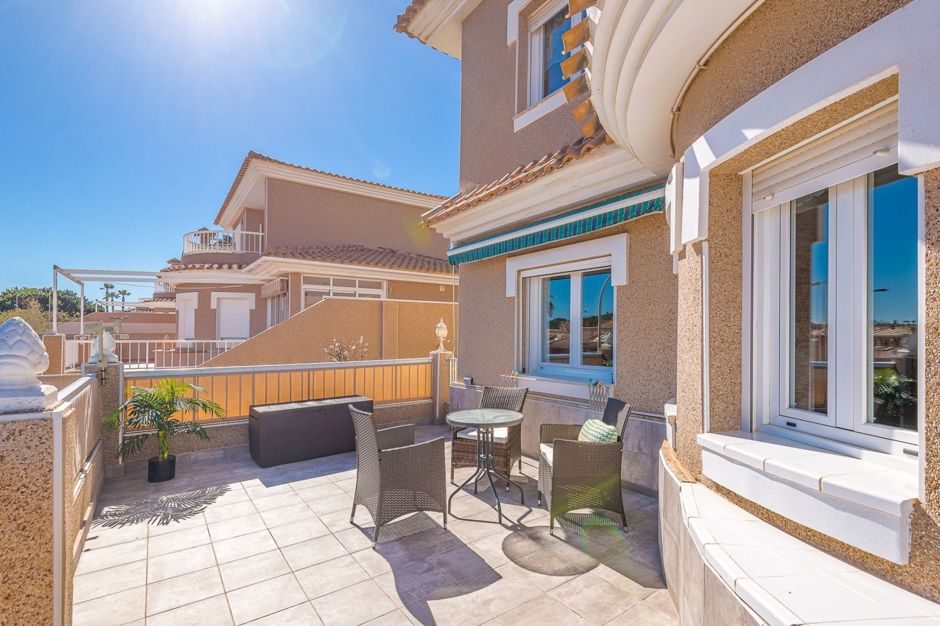 Wiederverkauf - Villa -
Torrevieja - Costa Blanca