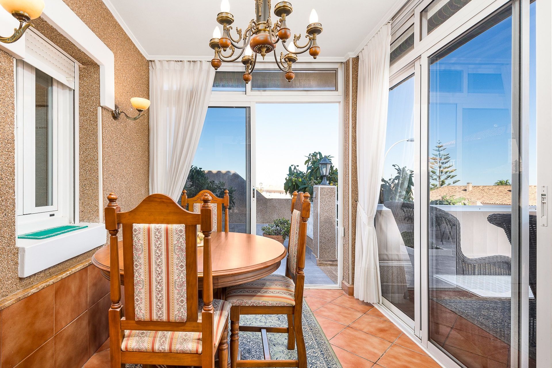 Wiederverkauf - Villa -
Torrevieja - Costa Blanca