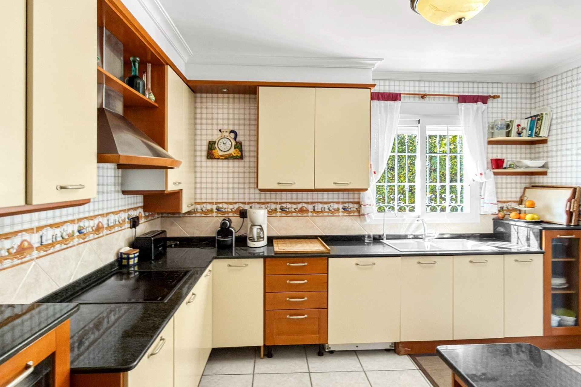 Wiederverkauf - Villa -
Torrevieja - Costa Blanca