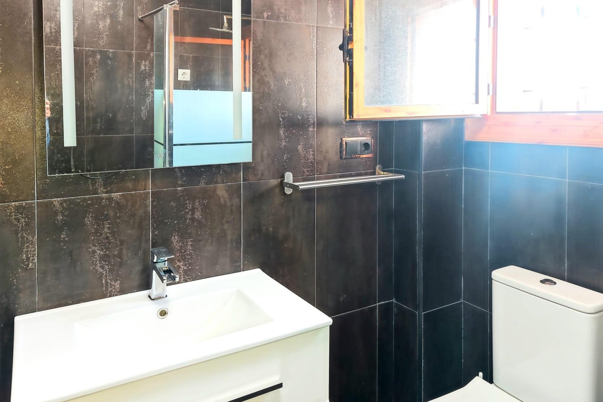 Wiederverkauf - Villa -
Torrevieja - Costa Blanca