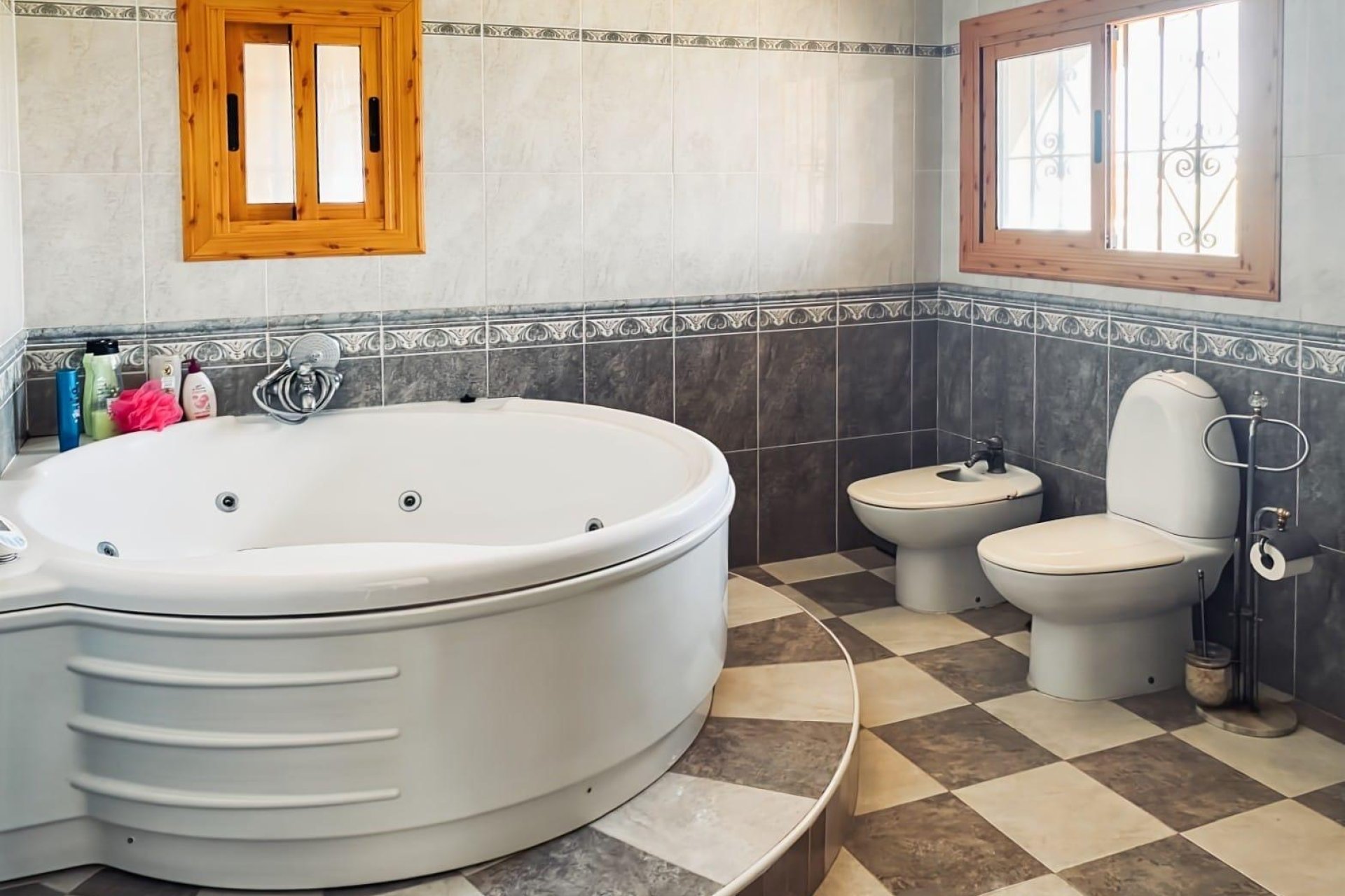 Wiederverkauf - Villa -
Torrevieja - Costa Blanca