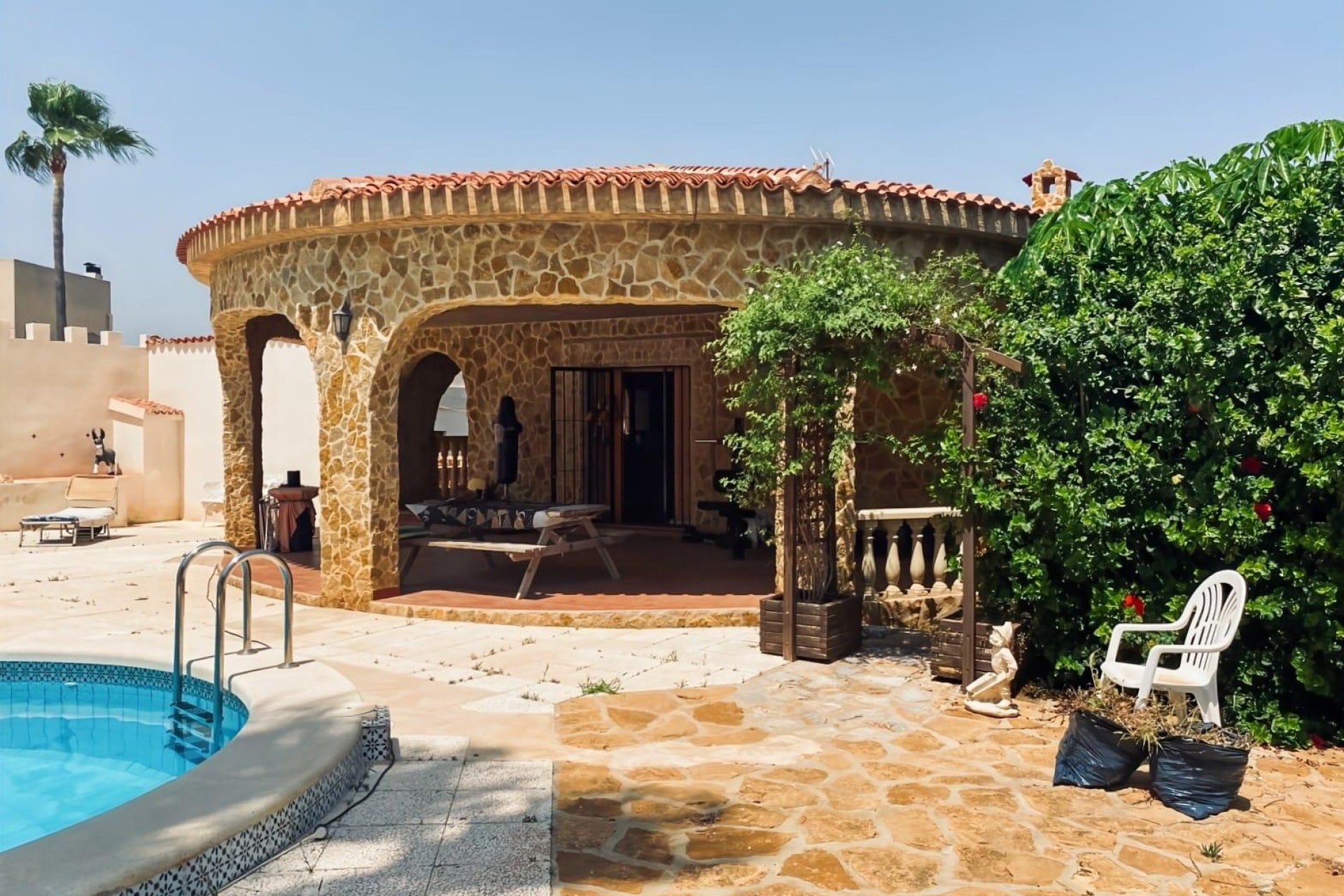 Wiederverkauf - Villa -
Torrevieja - Costa Blanca