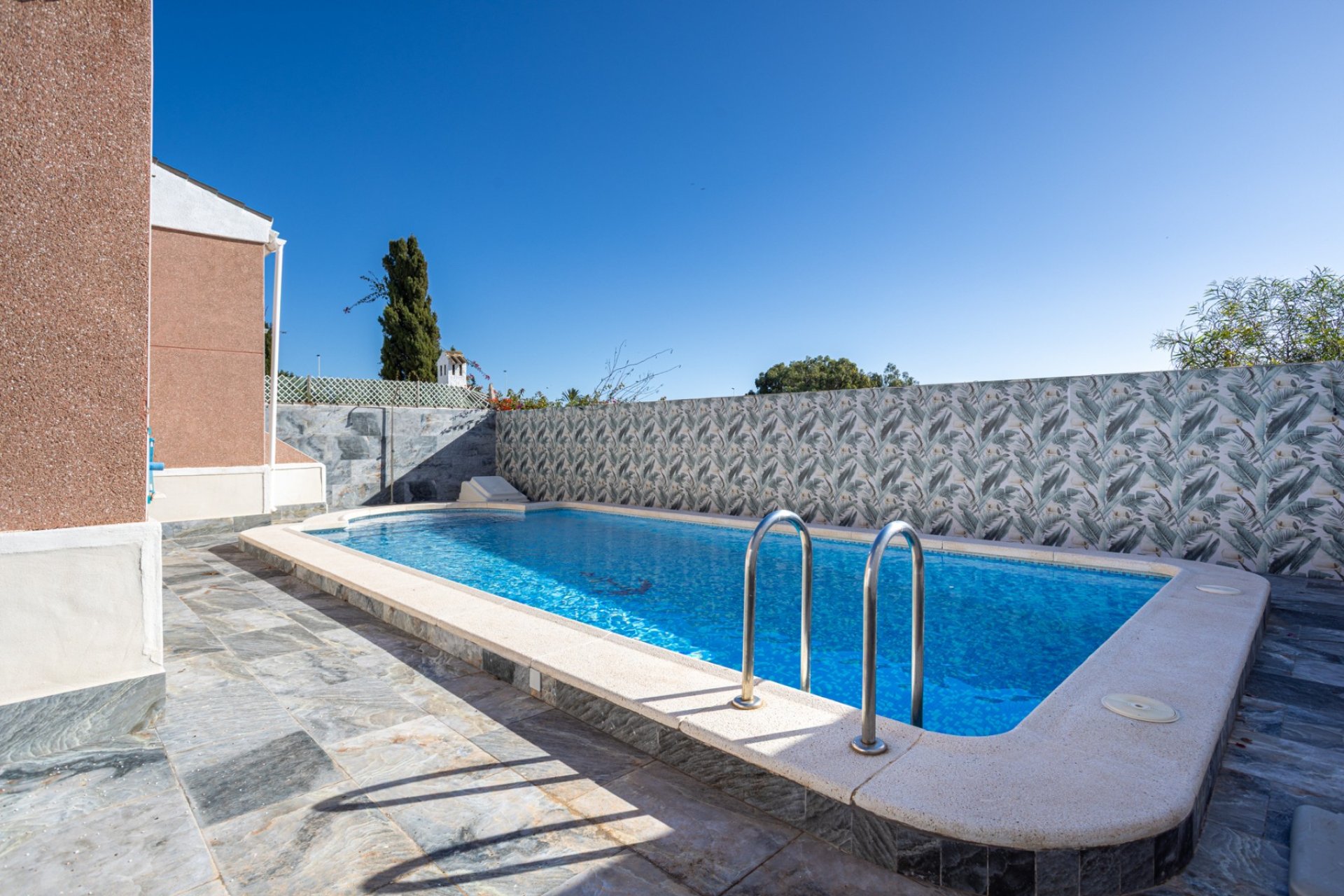 Wiederverkauf - Villa -
Torrevieja - Costa Blanca
