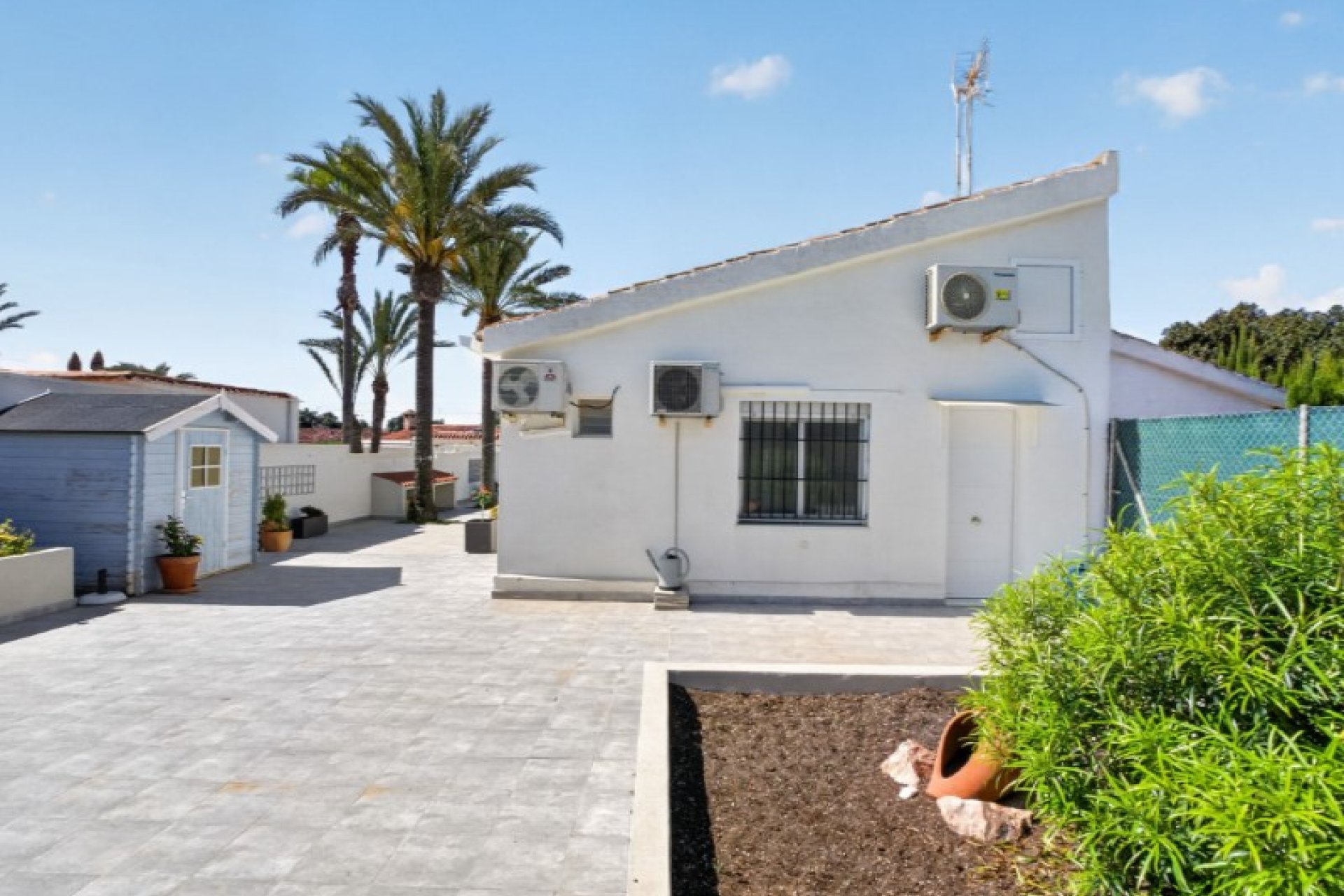 Wiederverkauf - Villa -
Torrevieja - Costa Blanca