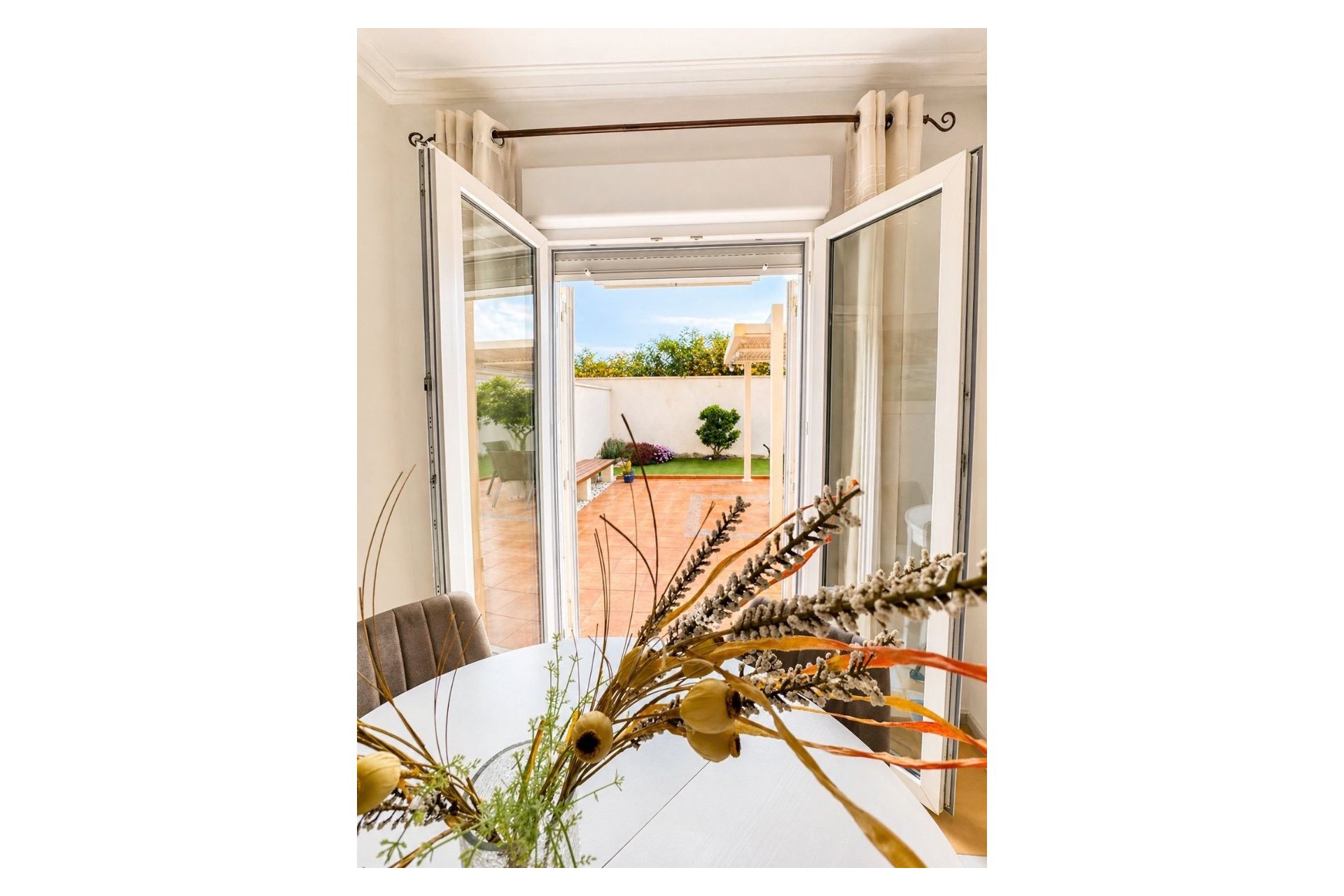 Wiederverkauf - Villa -
Torrevieja - Costa Blanca