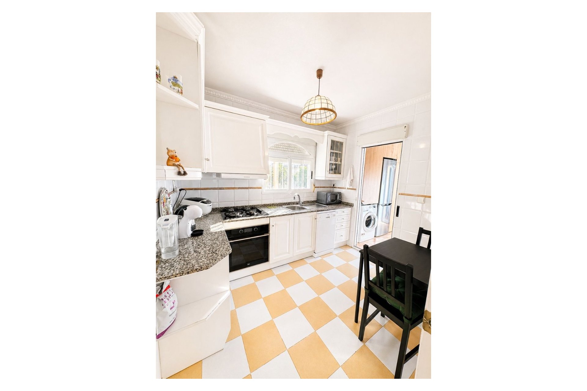 Wiederverkauf - Villa -
Torrevieja - Costa Blanca