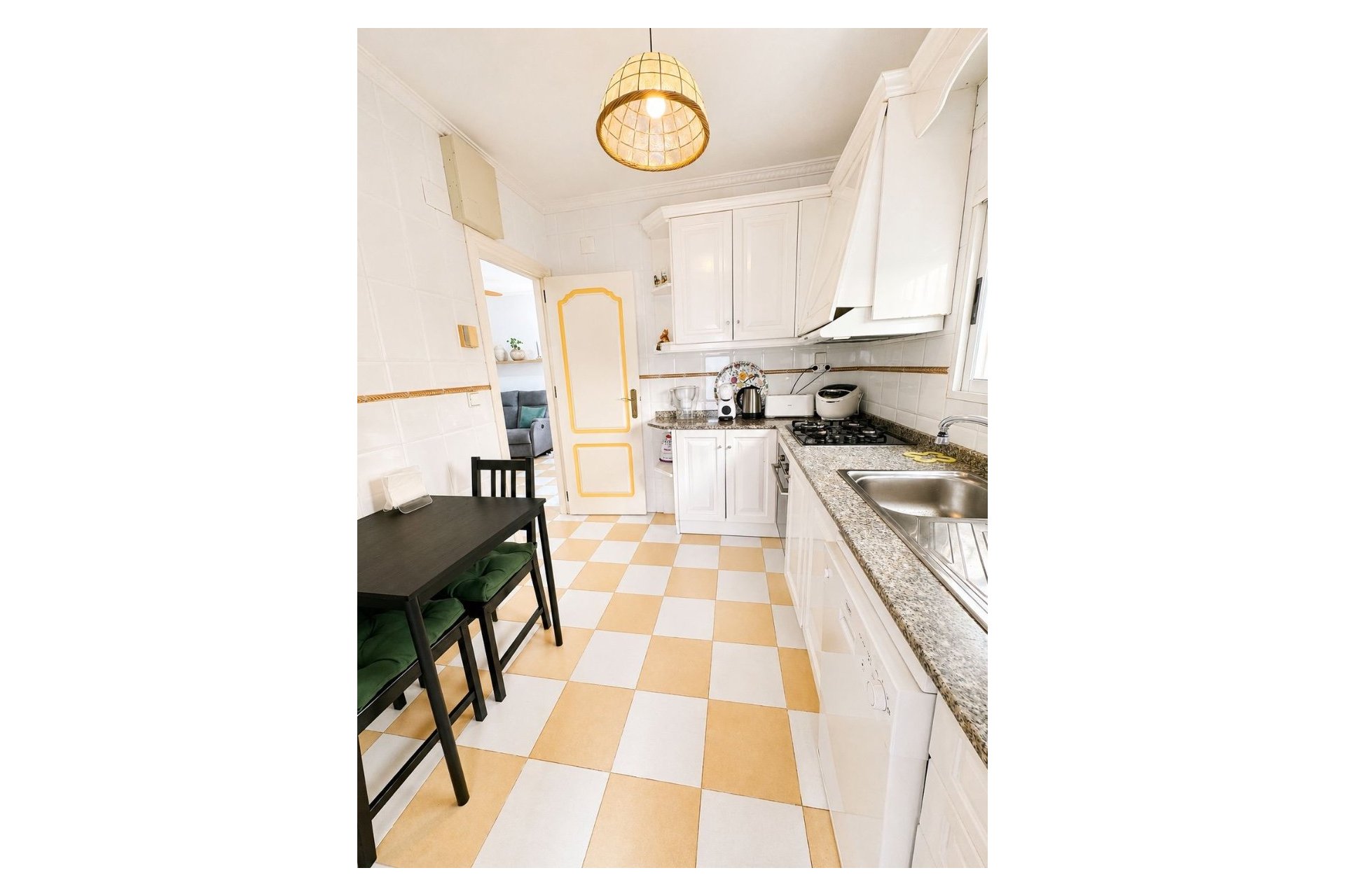 Wiederverkauf - Villa -
Torrevieja - Costa Blanca