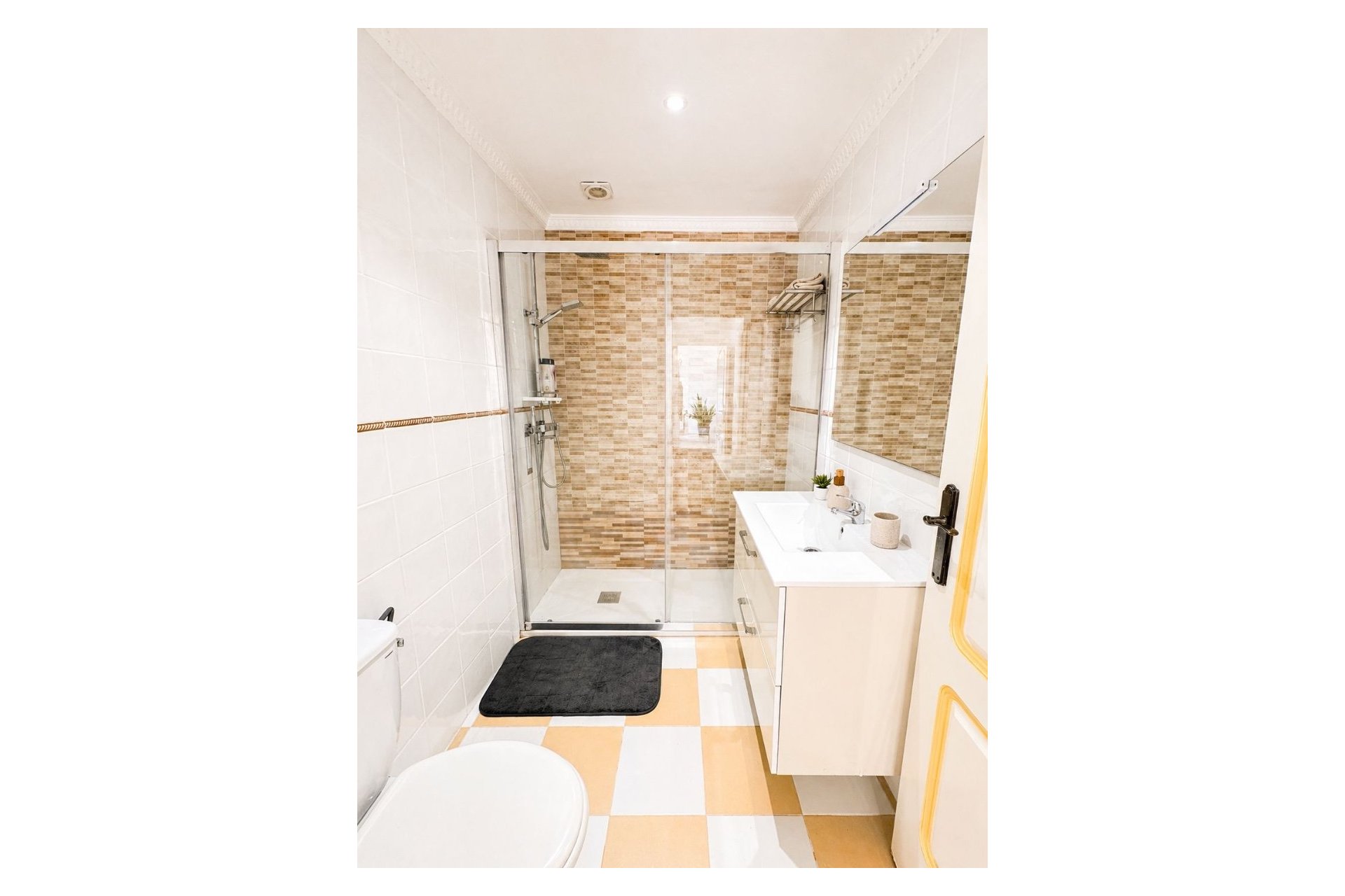 Wiederverkauf - Villa -
Torrevieja - Costa Blanca