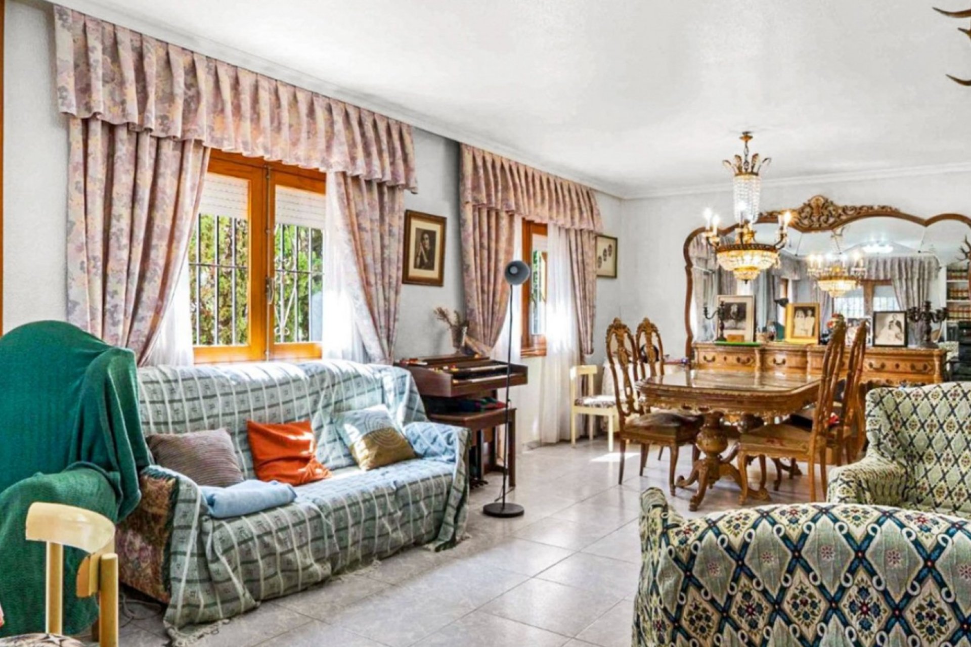 Wiederverkauf - Villa -
Torrevieja - Costa Blanca