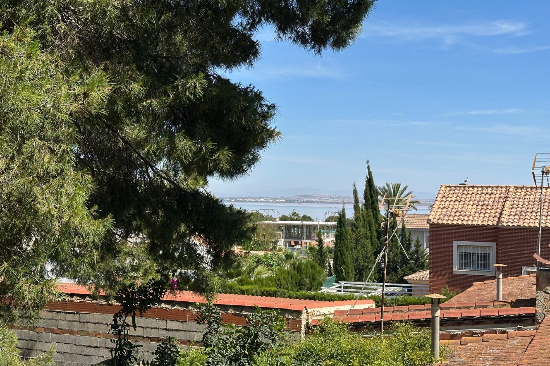 Wiederverkauf - Villa -
Torrevieja - Costa Blanca
