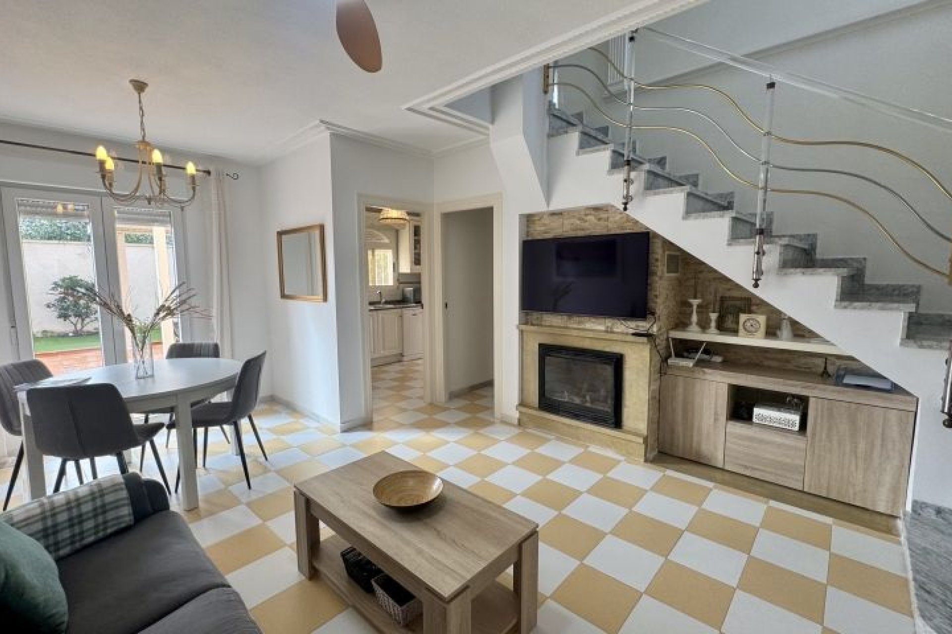Wiederverkauf - Villa -
Torrevieja - Costa Blanca