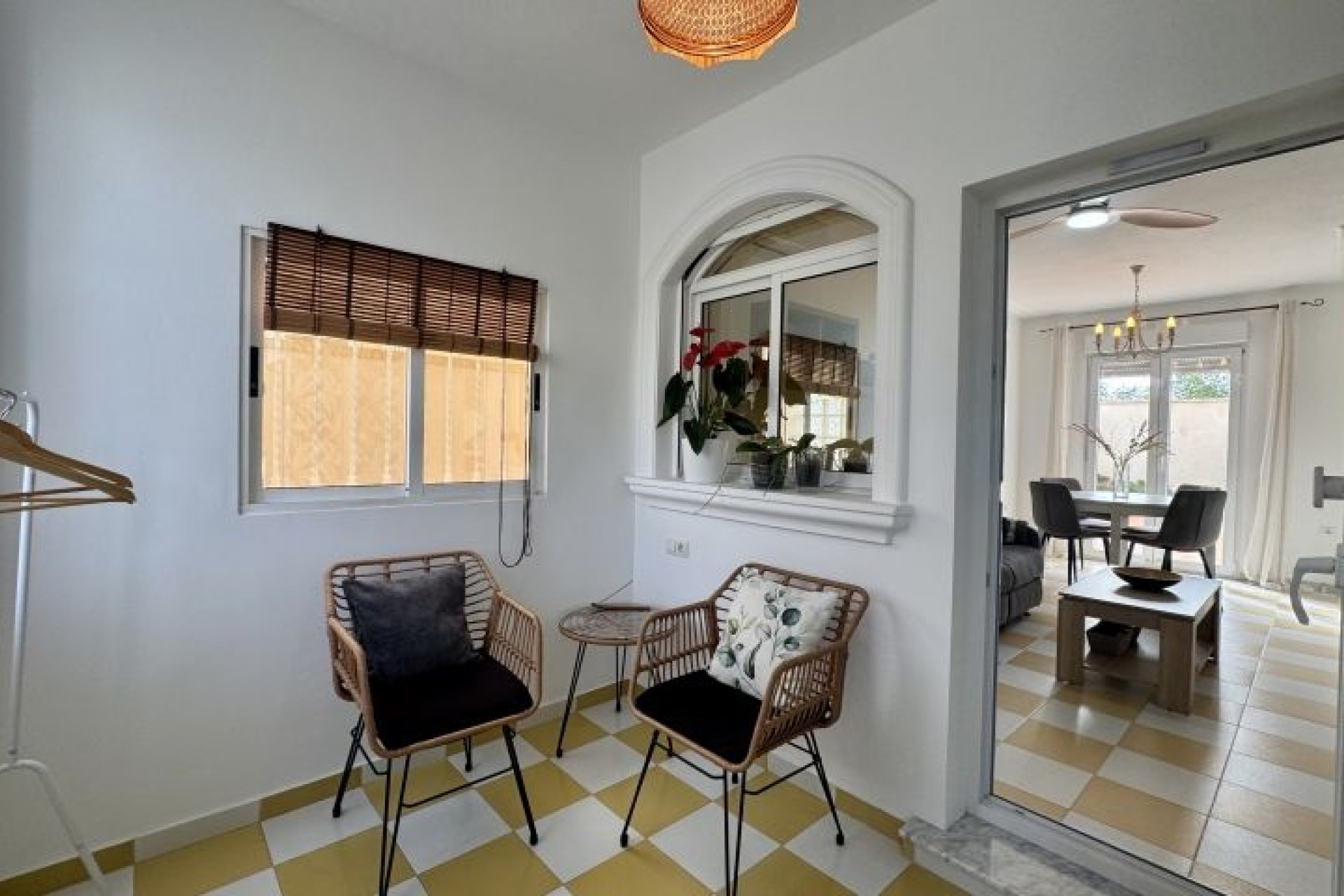 Wiederverkauf - Villa -
Torrevieja - Costa Blanca