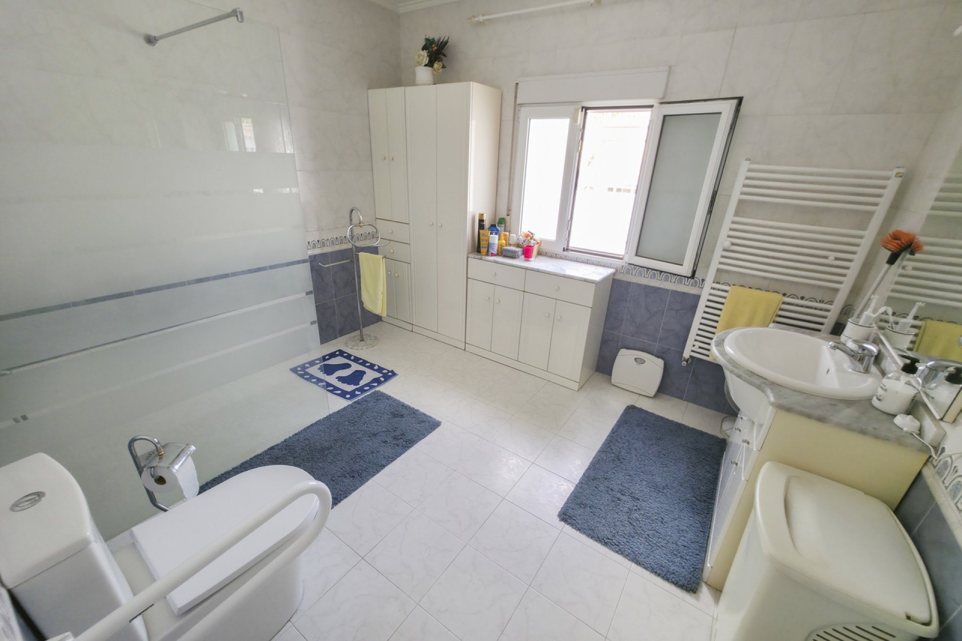 Wiederverkauf - Villa -
Torrevieja - Costa Blanca