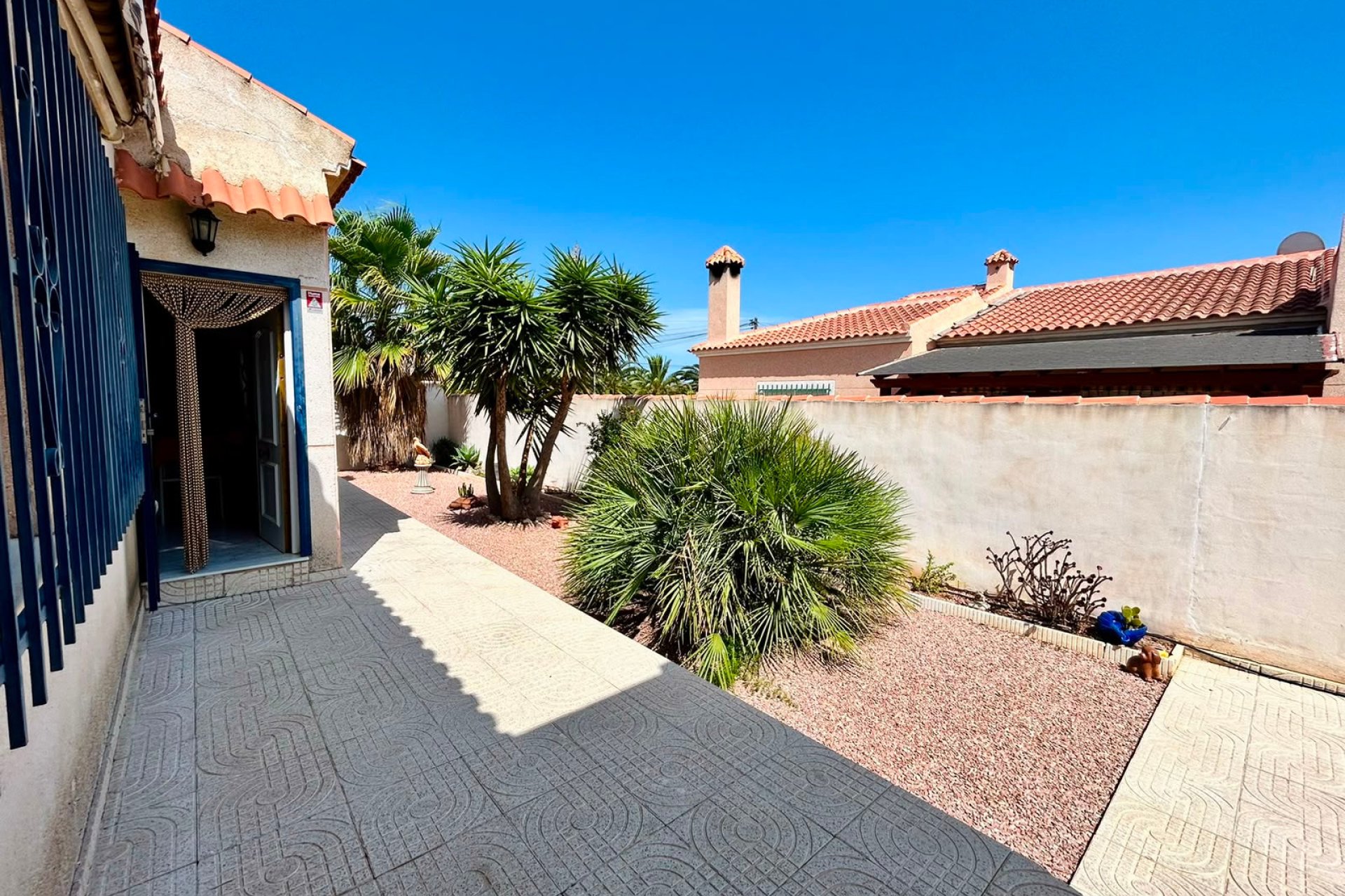 Wiederverkauf - Villa -
Torrevieja - Costa Blanca