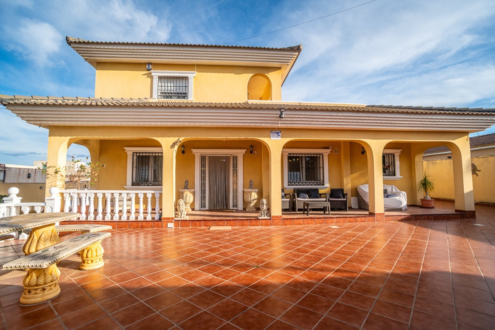 Wiederverkauf - Villa -
Torrevieja - Costa Blanca