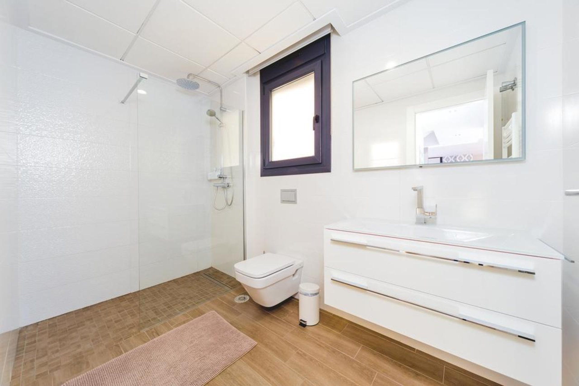 Wiederverkauf - Villa -
Torrevieja - Costa Blanca