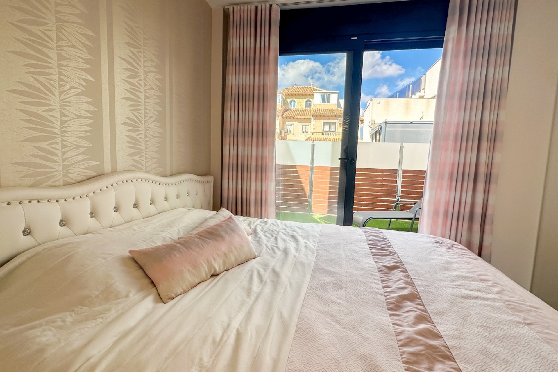 Wiederverkauf - Villa -
Torrevieja - Costa Blanca