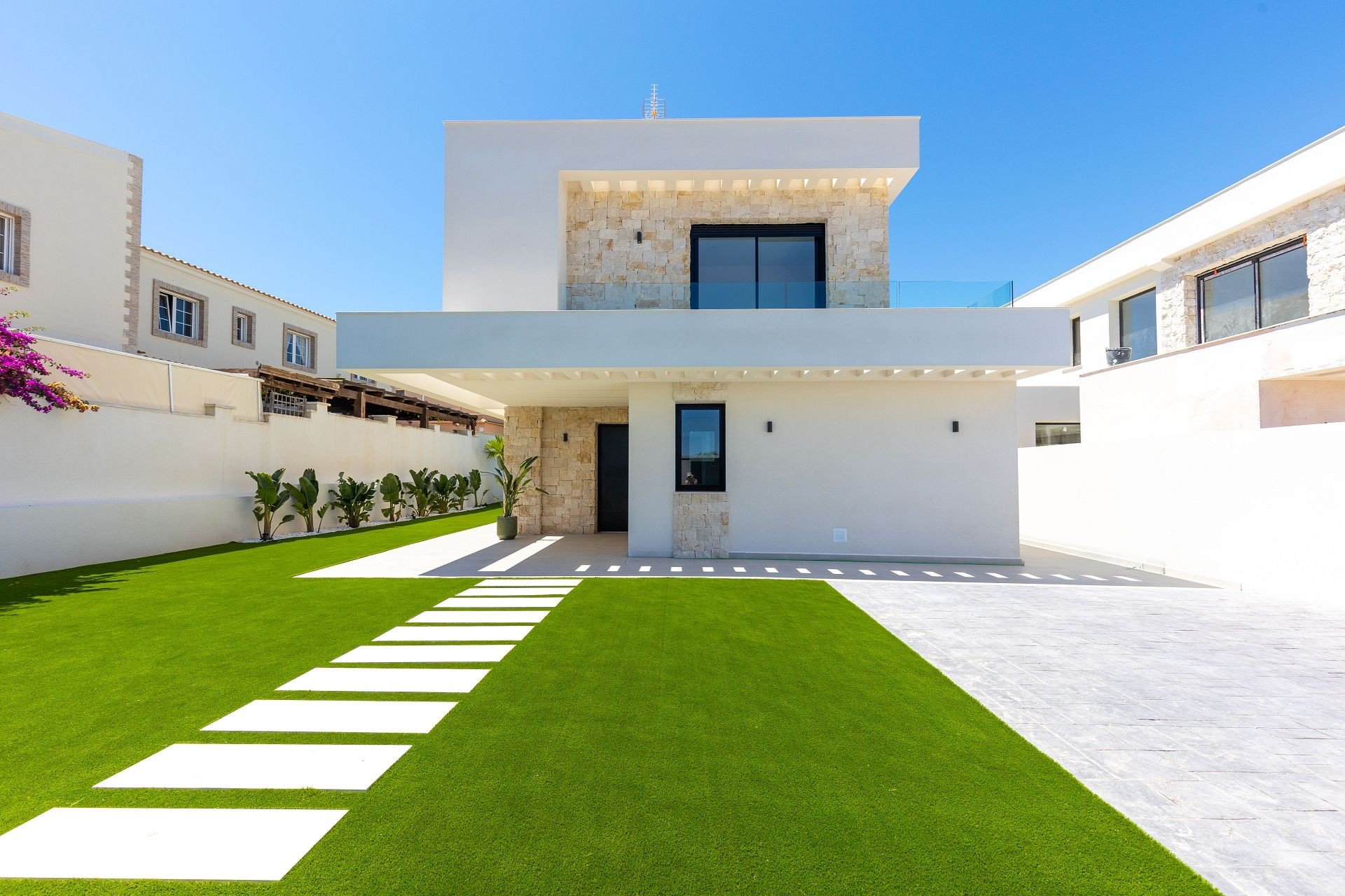 Wiederverkauf - Villa -
Torrevieja - Costa Blanca