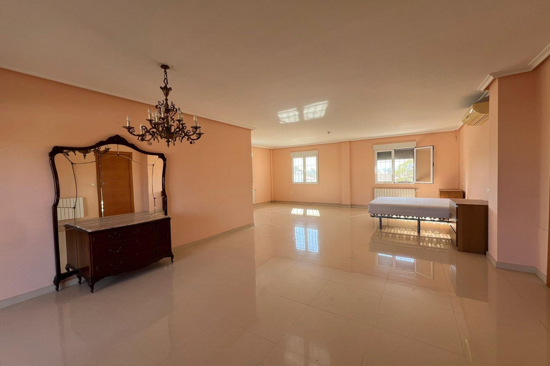 Wiederverkauf - Villa -
Torrevieja - Torreta Florida