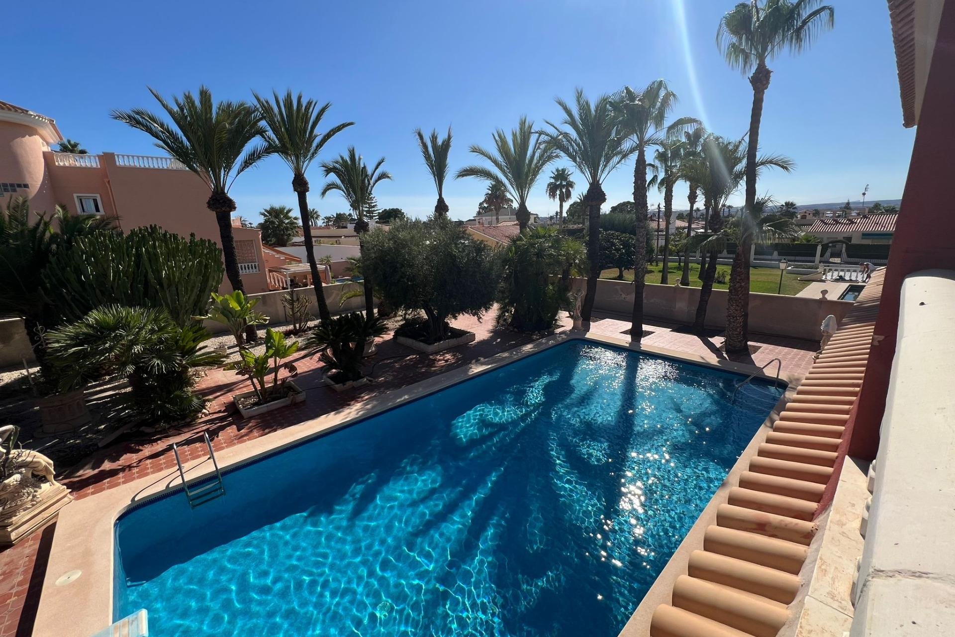 Wiederverkauf - Villa -
Torrevieja - Torreta Florida