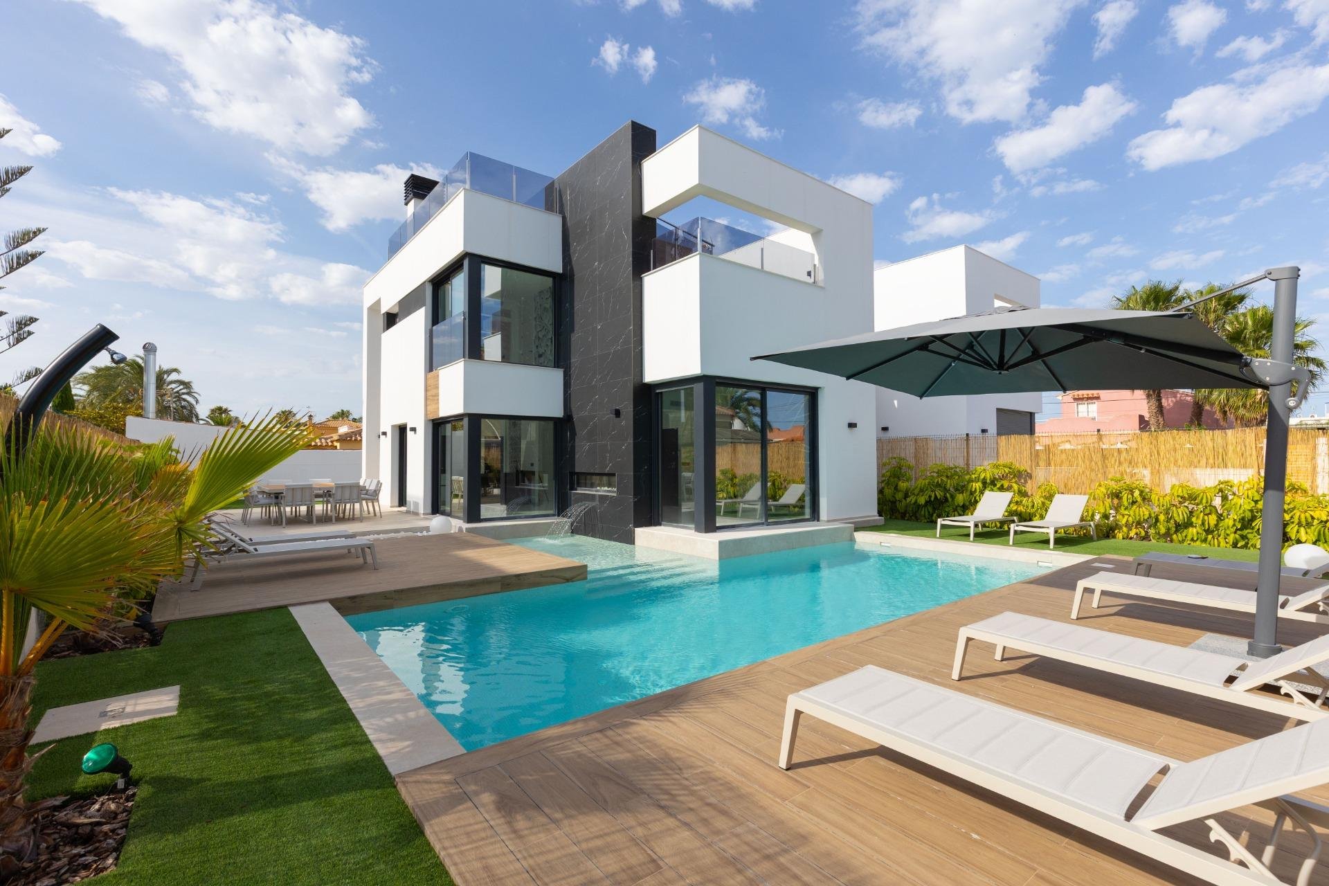 Wiederverkauf - Villa -
Torrevieja - Torreta Florida