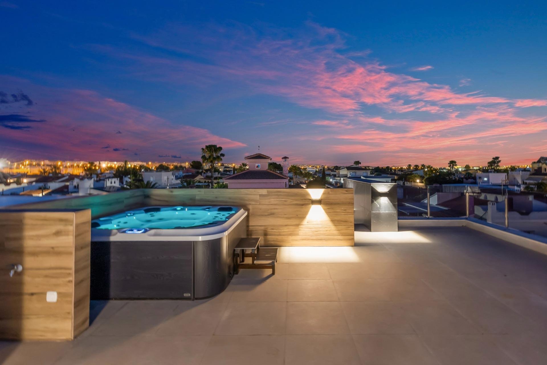 Wiederverkauf - Villa -
Torrevieja - Torreta Florida