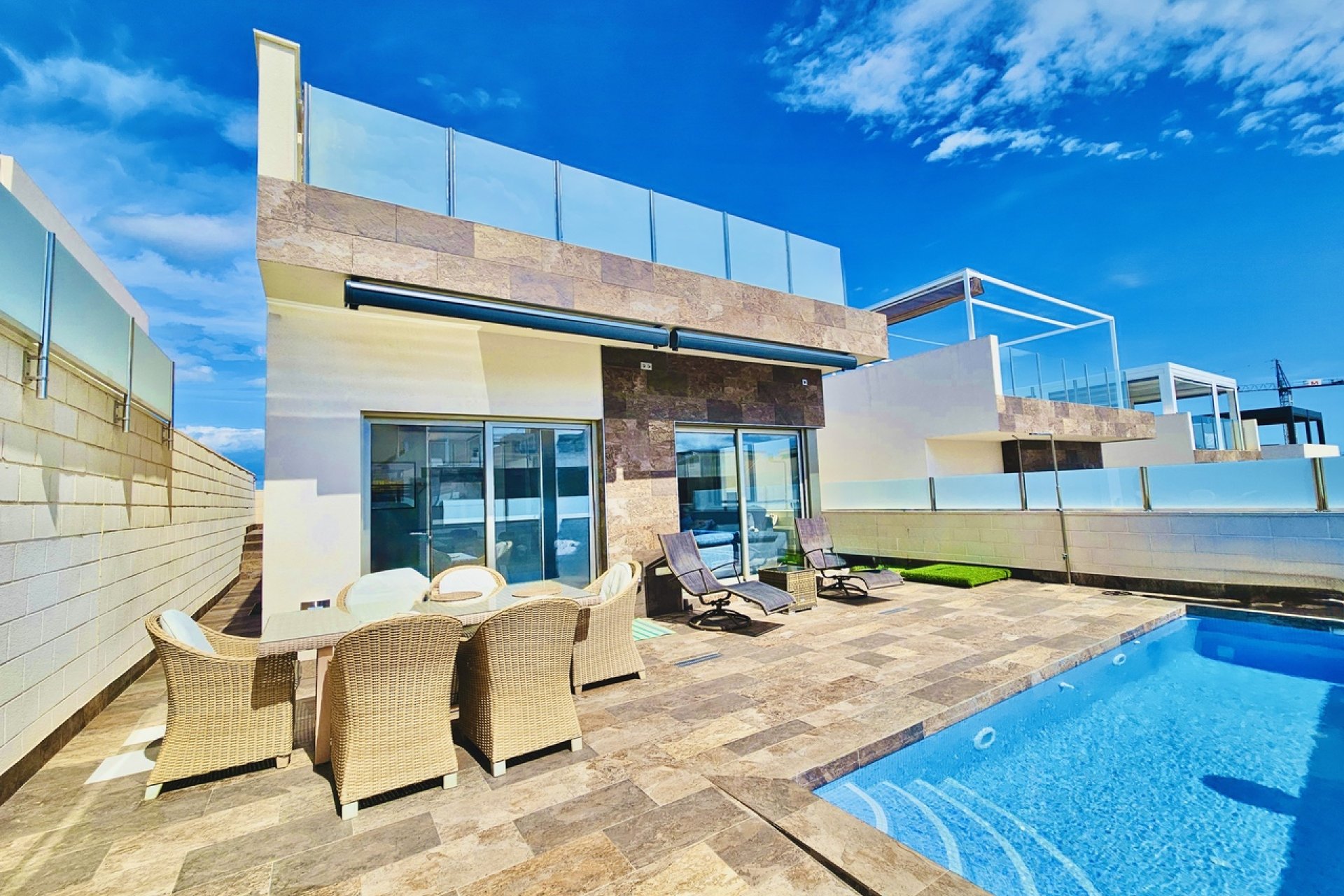 Wiederverkauf - Villa -
Villamartin - Costa Blanca