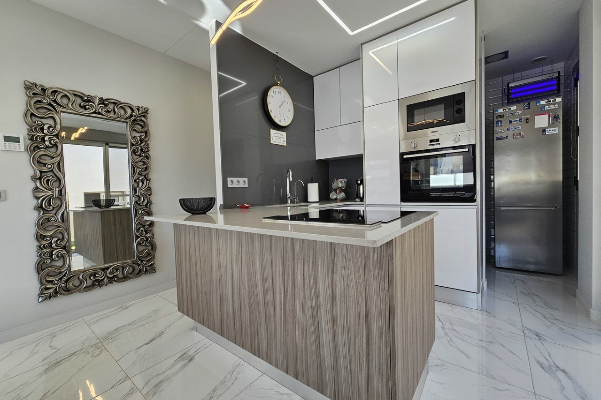 Wiederverkauf - Villa -
Villamartin - Costa Blanca