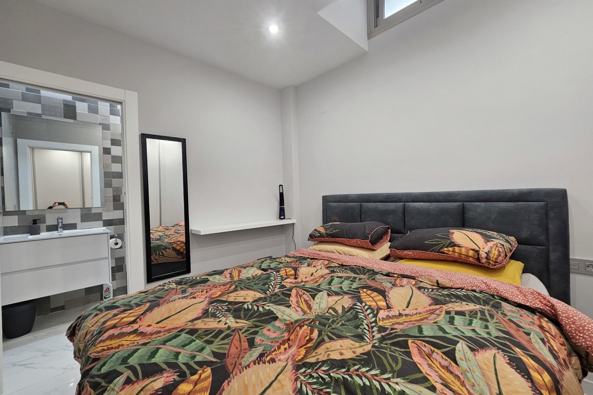 Wiederverkauf - Villa -
Villamartin - Costa Blanca