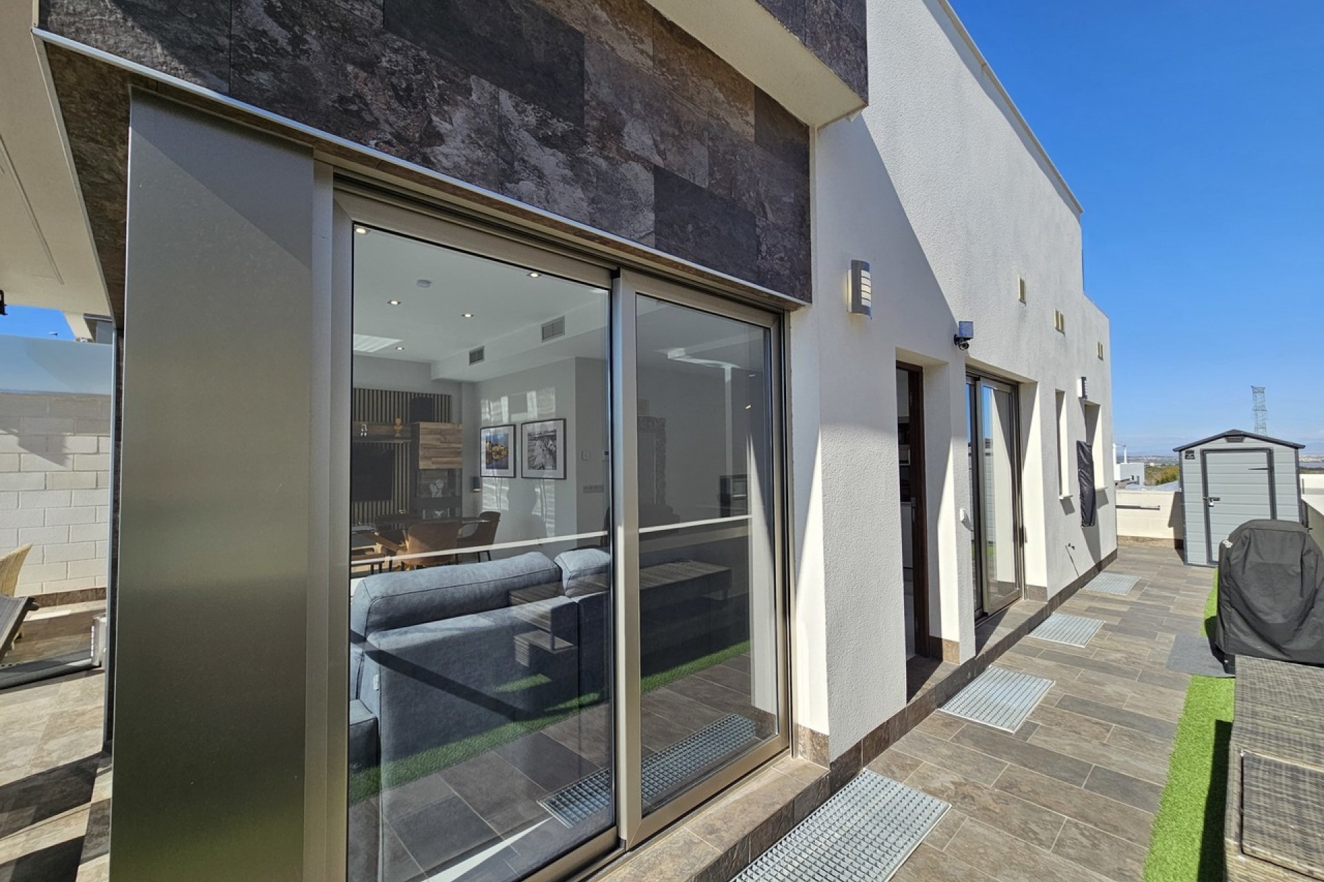 Wiederverkauf - Villa -
Villamartin - Costa Blanca
