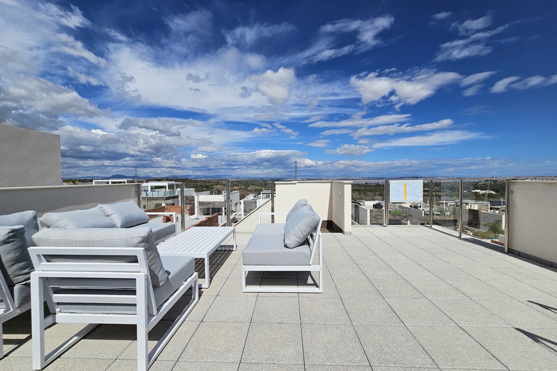 Wiederverkauf - Villa -
Villamartin - Costa Blanca