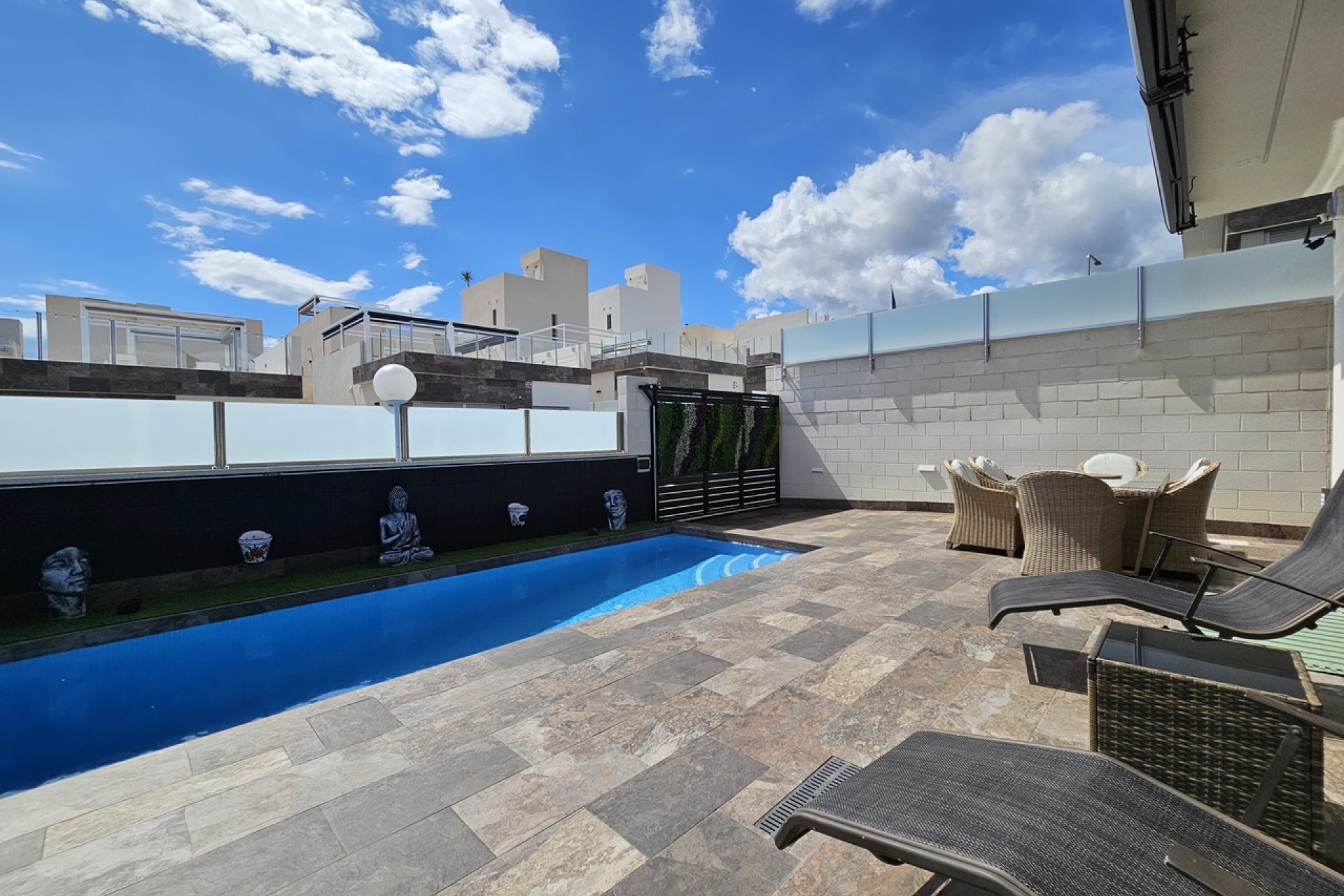 Wiederverkauf - Villa -
Villamartin - Costa Blanca