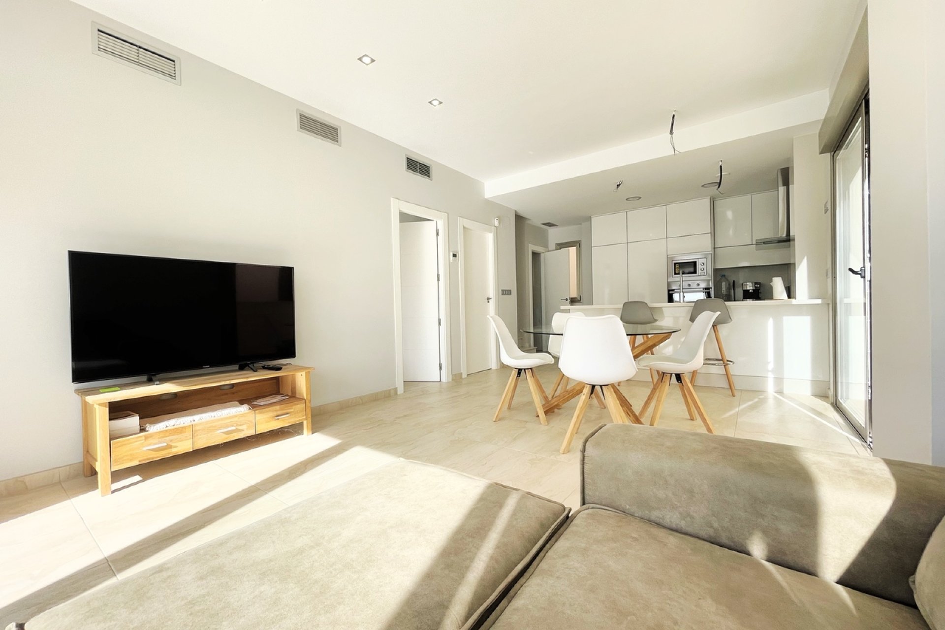 Wiederverkauf - Villa -
Villamartin - Costa Blanca
