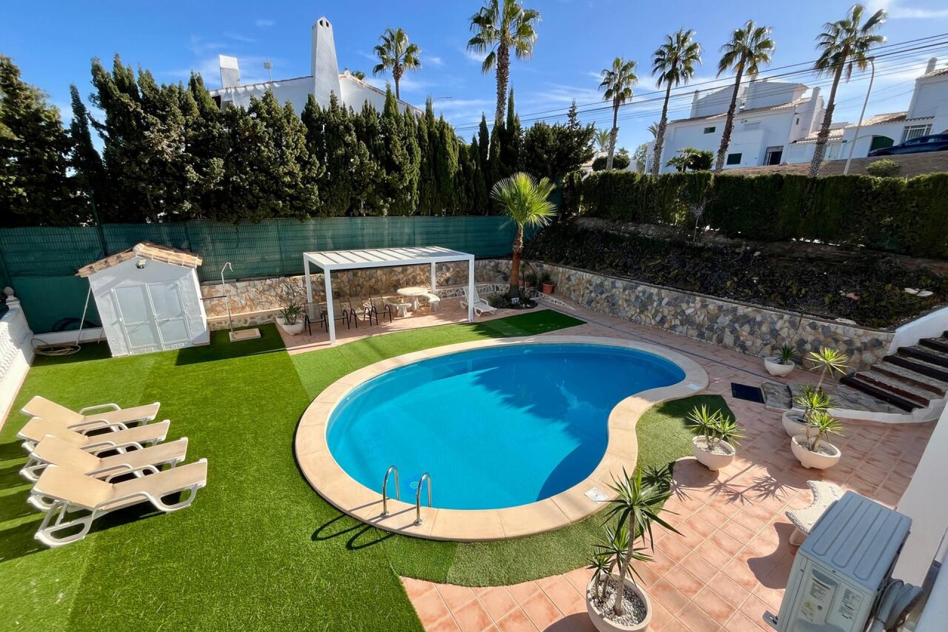 Wiederverkauf - Villa -
Villamartin - Costa Blanca