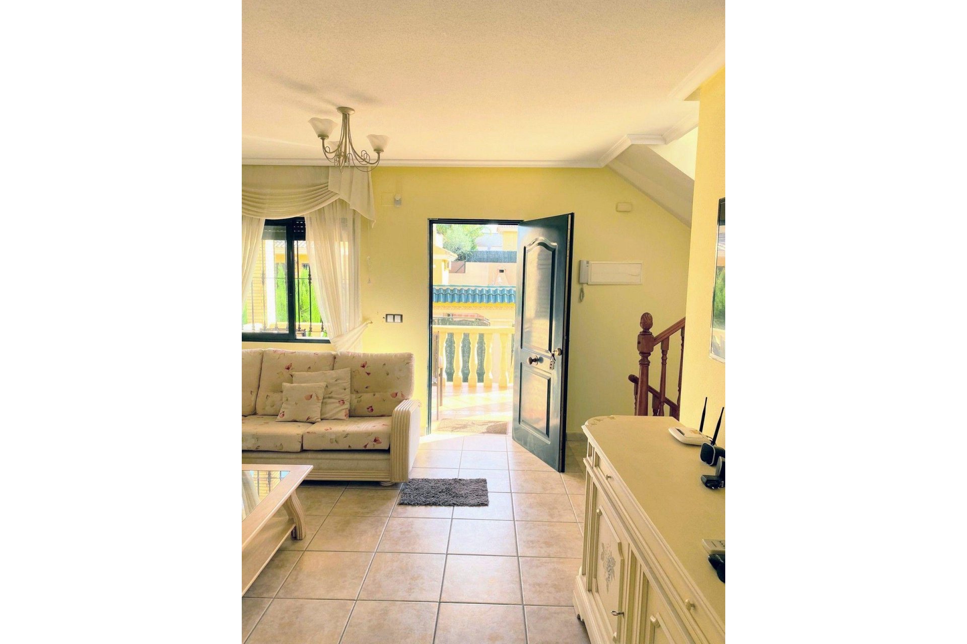 Wiederverkauf - Villa -
Villamartin - Costa Blanca