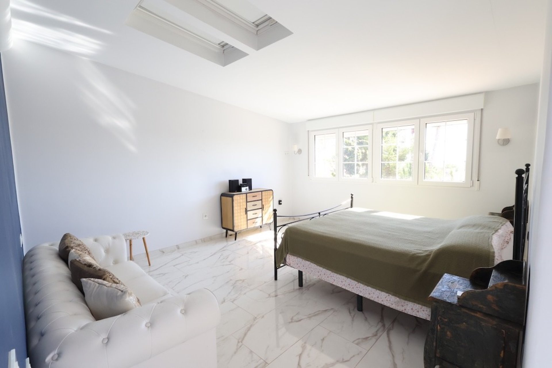 Wiederverkauf - Villa -
Villamartin - Costa Blanca