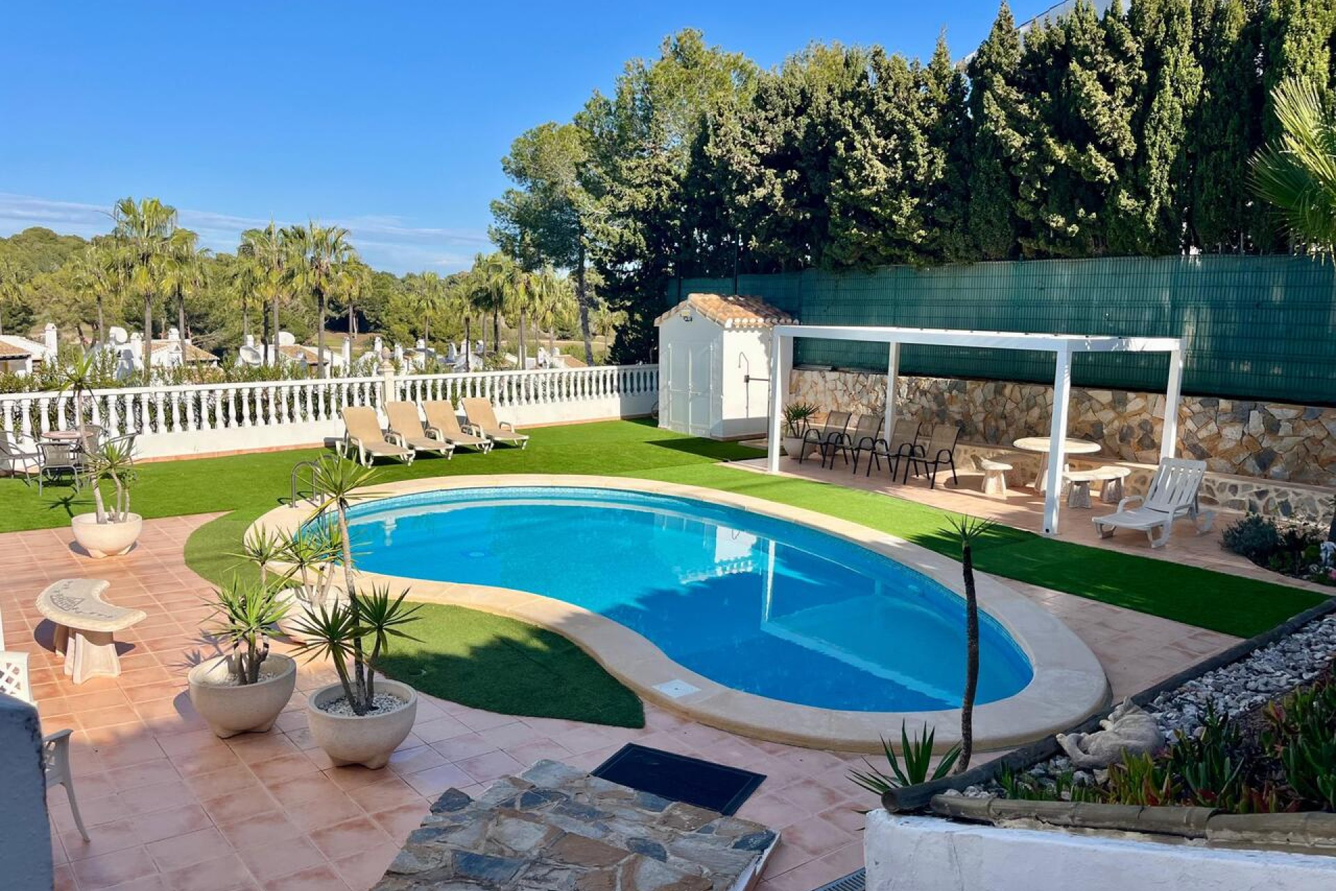 Wiederverkauf - Villa -
Villamartin - Costa Blanca