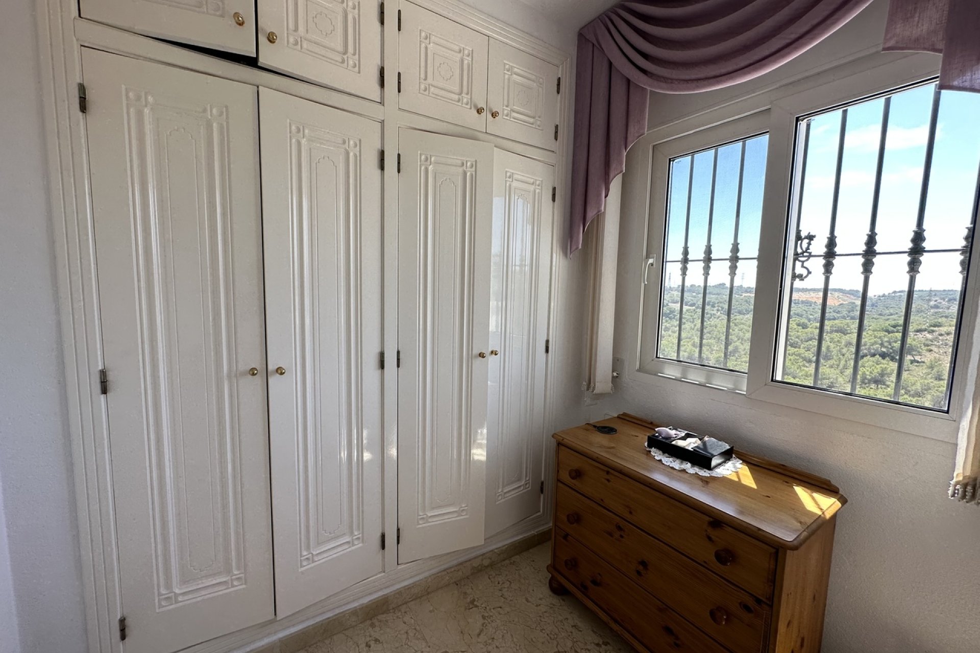 Wiederverkauf - Villa -
Villamartin - Costa Blanca