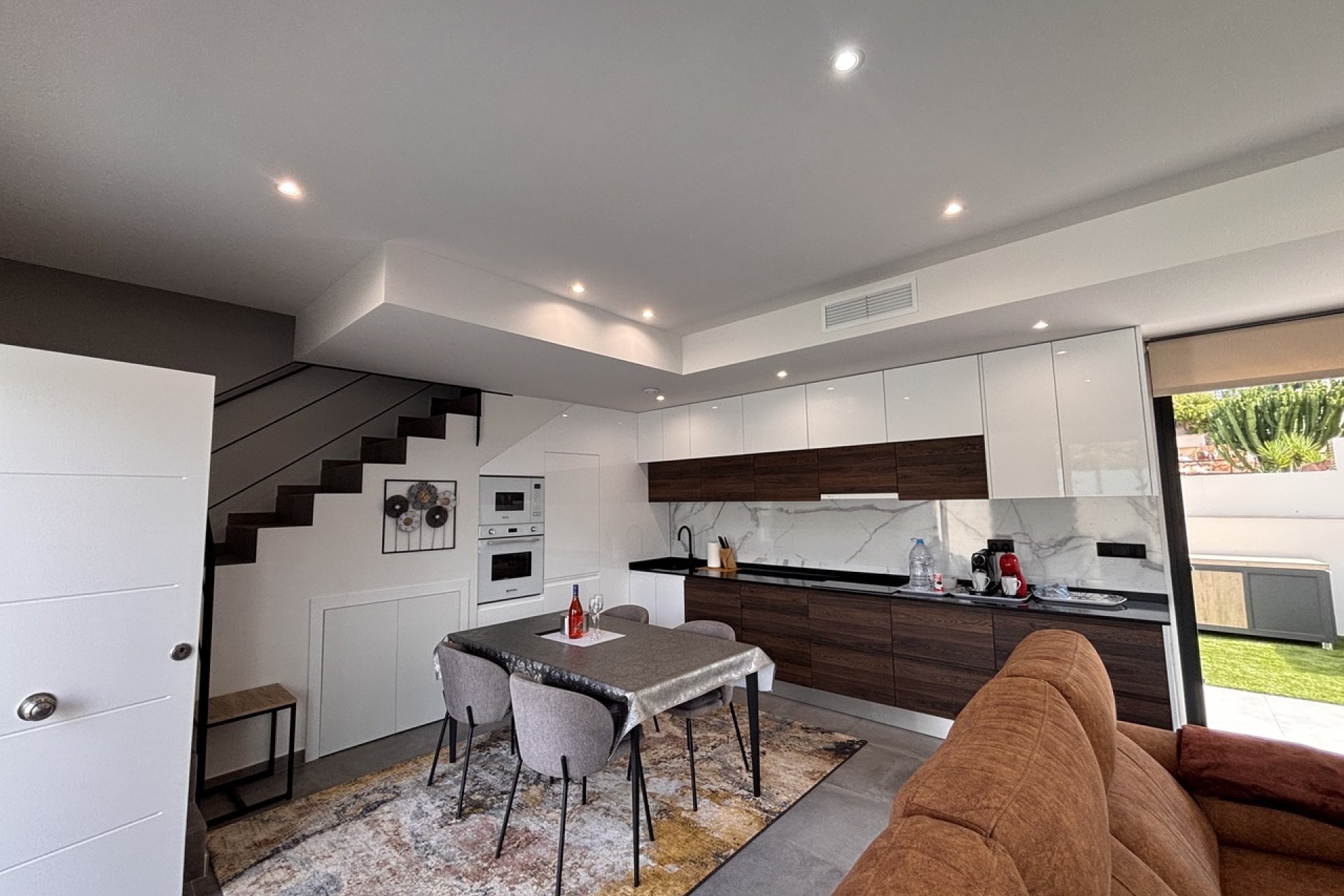 Wiederverkauf - Villa -
Villamartin - Costa Blanca