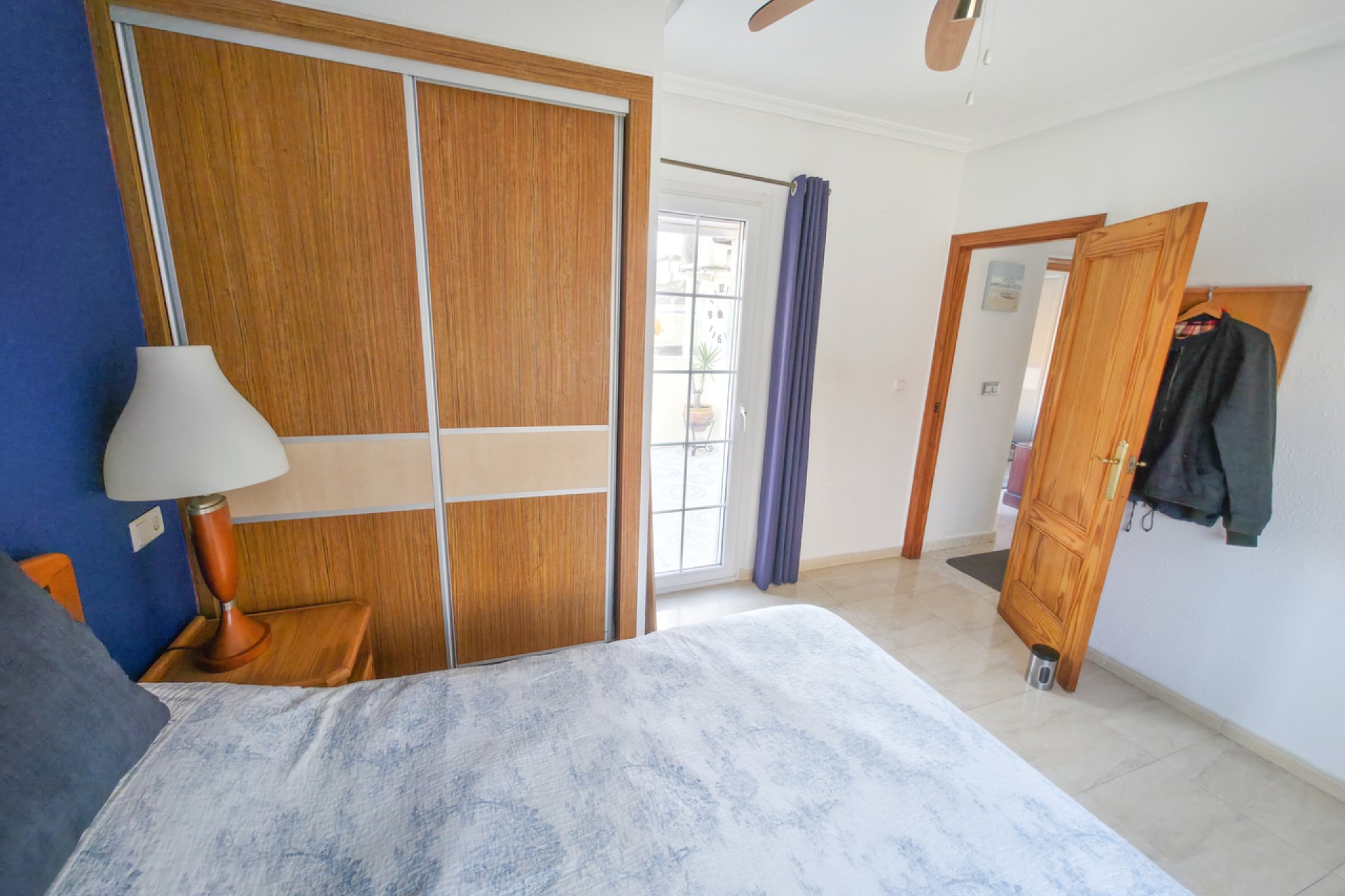 Wiederverkauf - Villa -
Villamartin - Costa Blanca