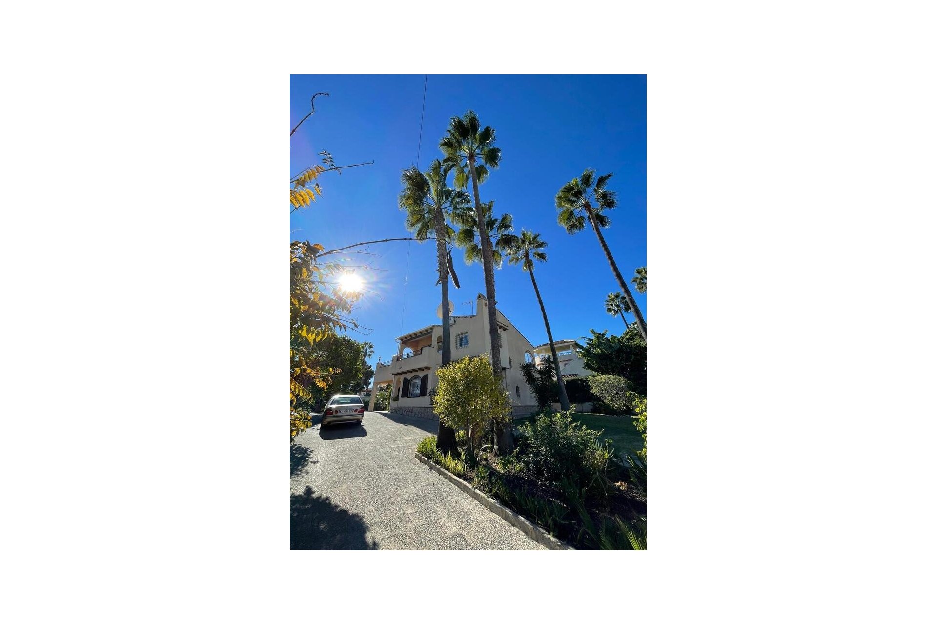 Wiederverkauf - Villa -
Villamartin - Costa Blanca